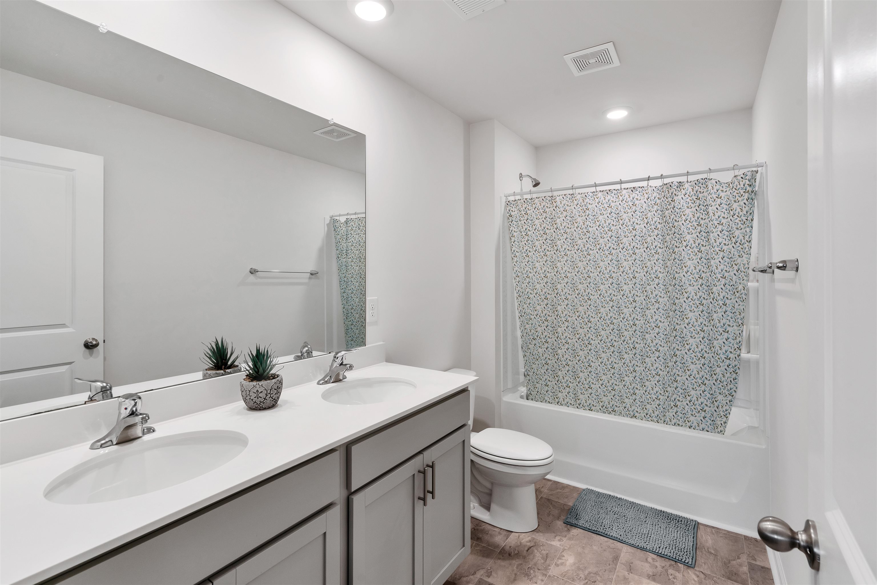 1808 Bridle Lane Property Photo 20