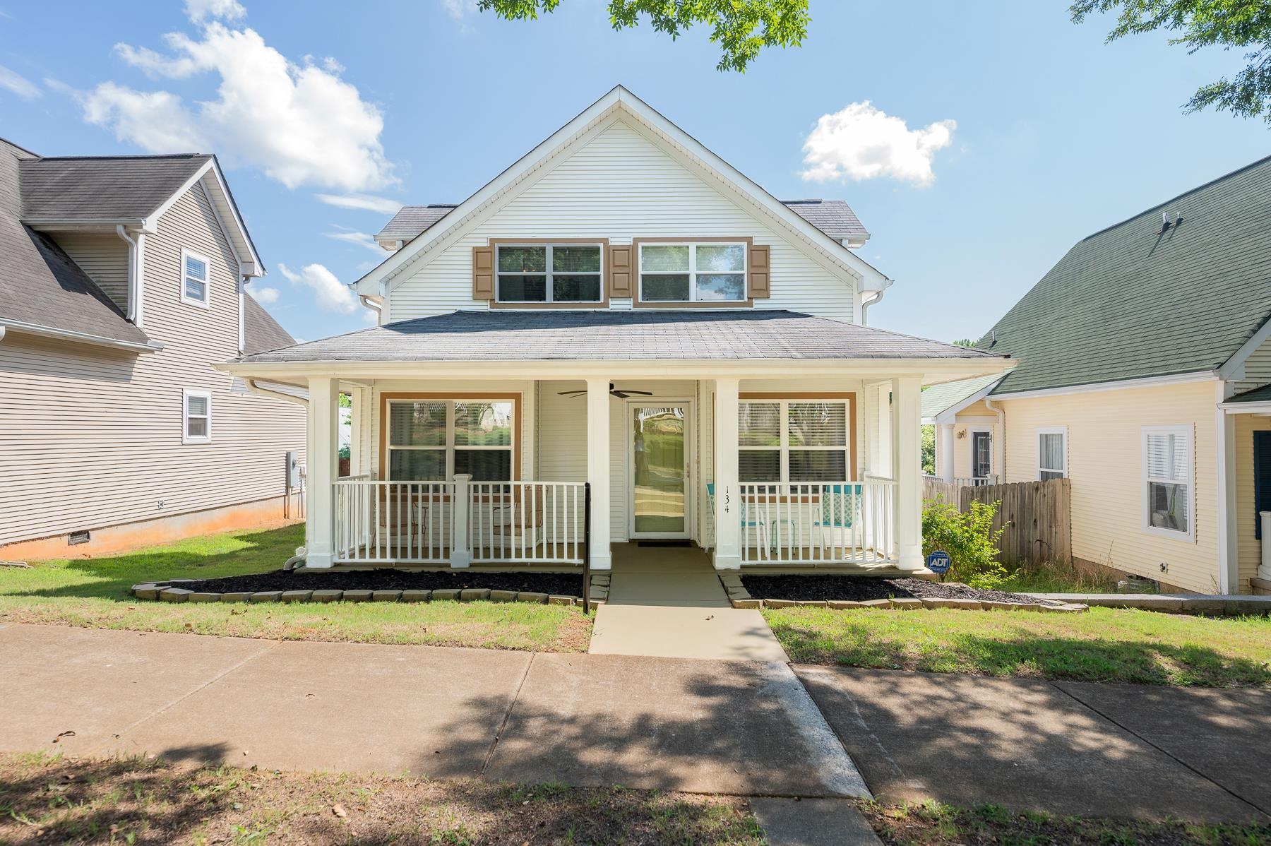 134 Aisha Street Property Photo 2