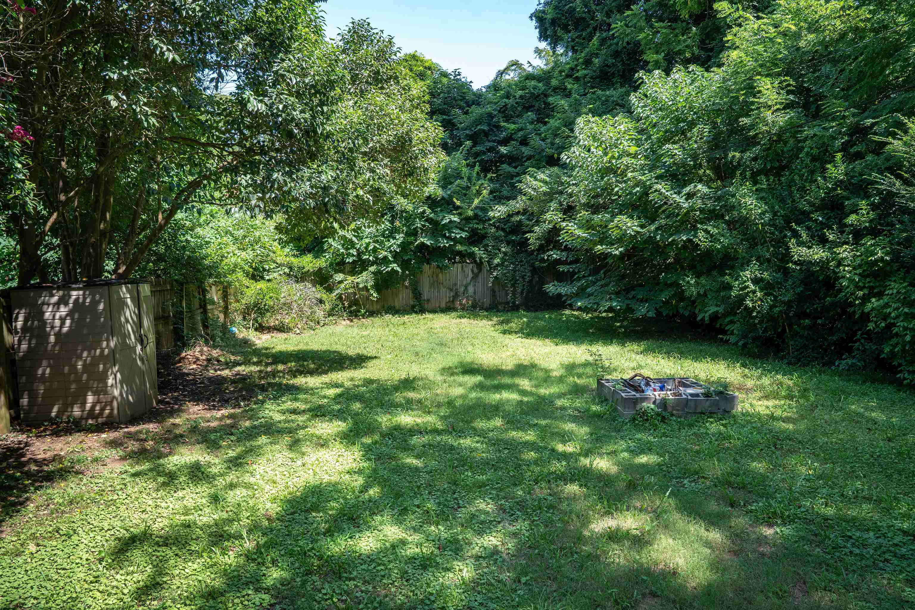 216 Carlisle Street Property Photo 9