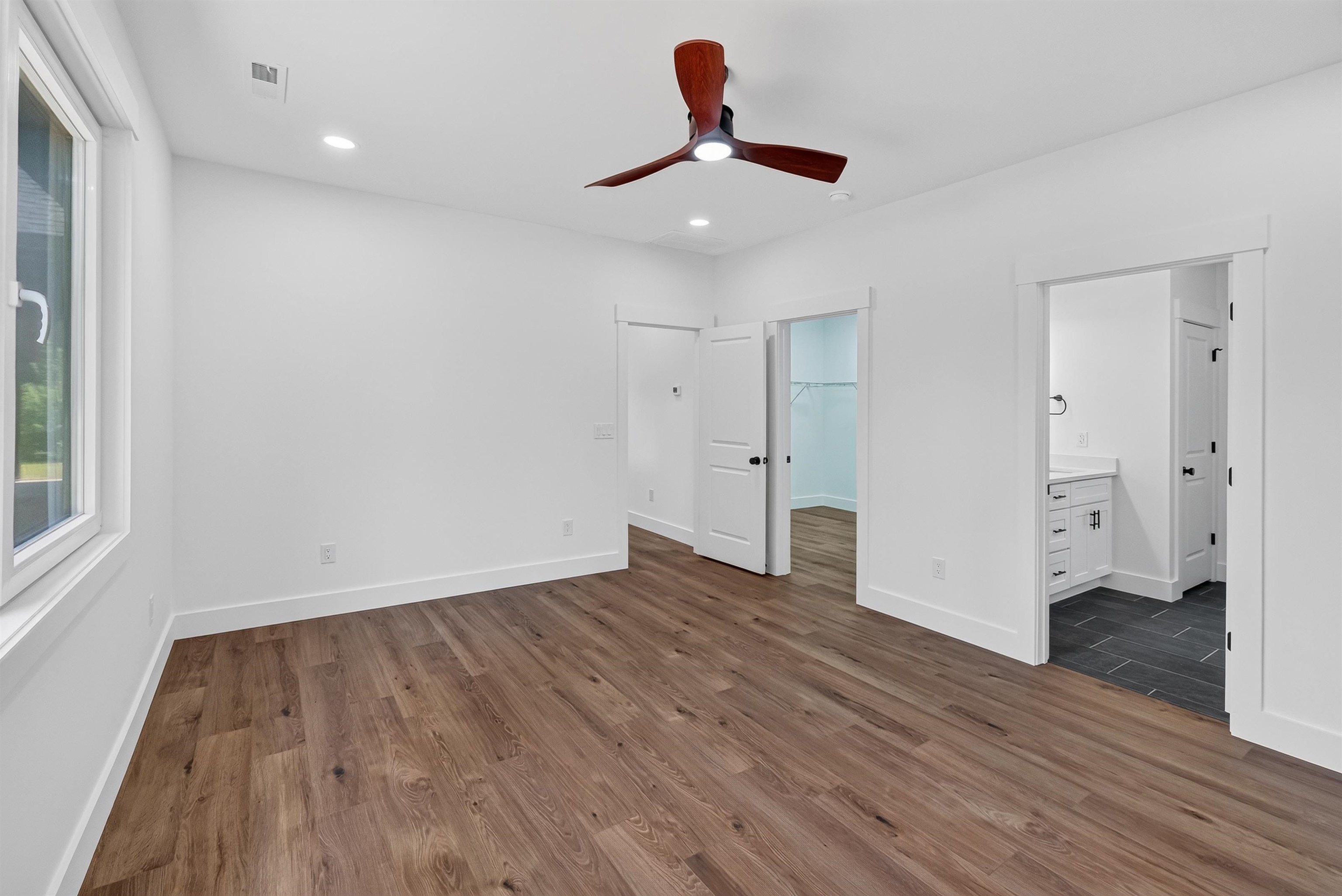 108 Houndsear Trail Property Photo 9