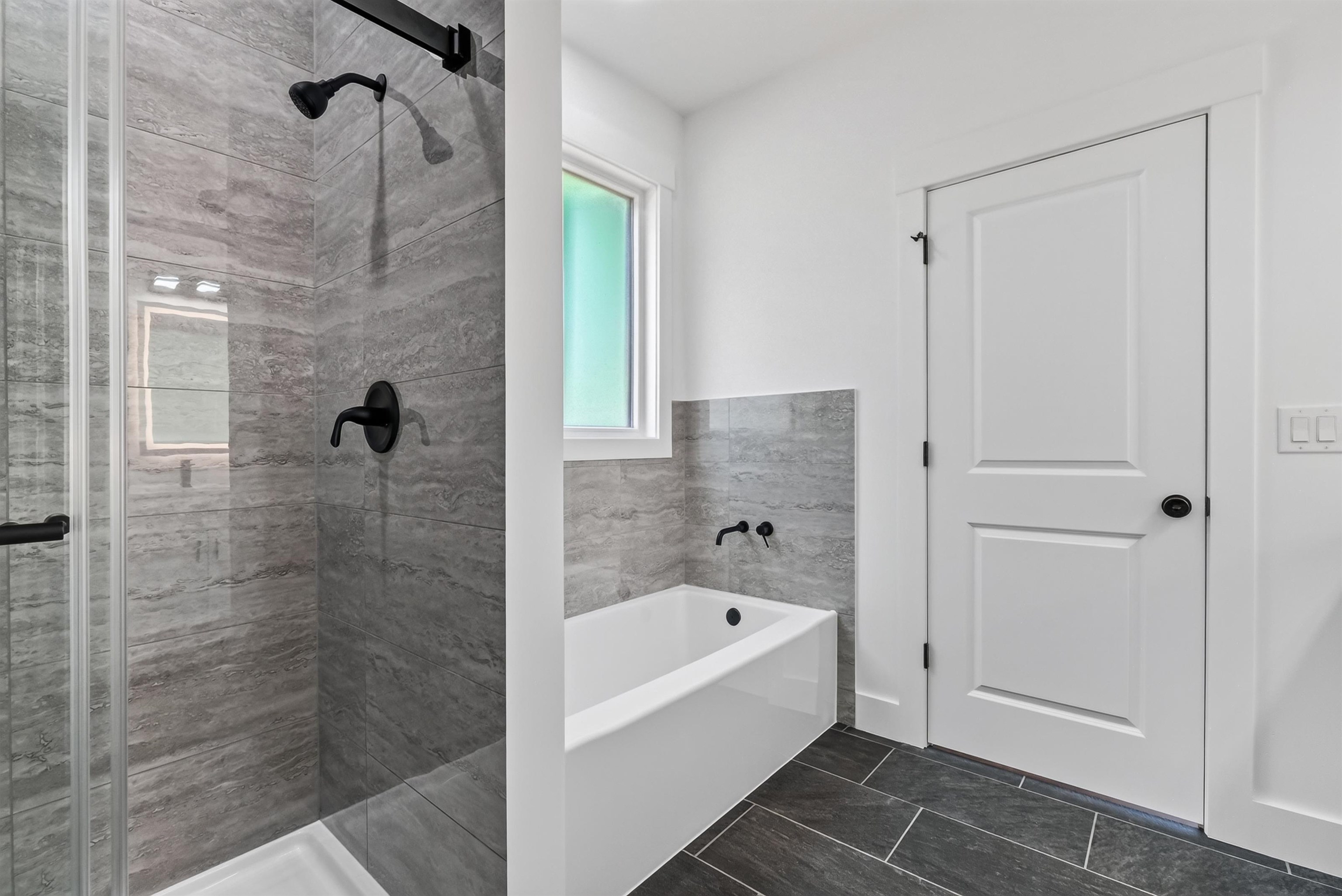108 Houndsear Trail Property Photo 11
