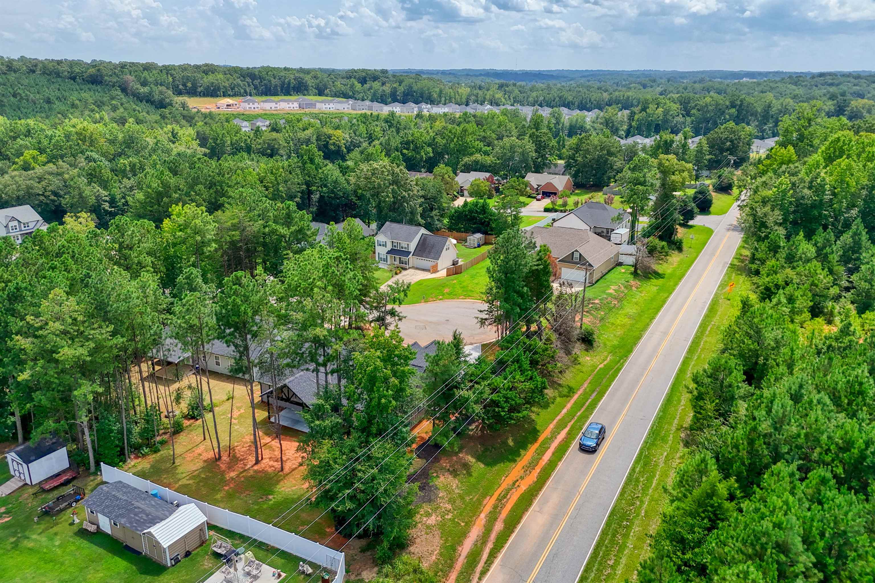 108 Houndsear Trail Property Photo 32