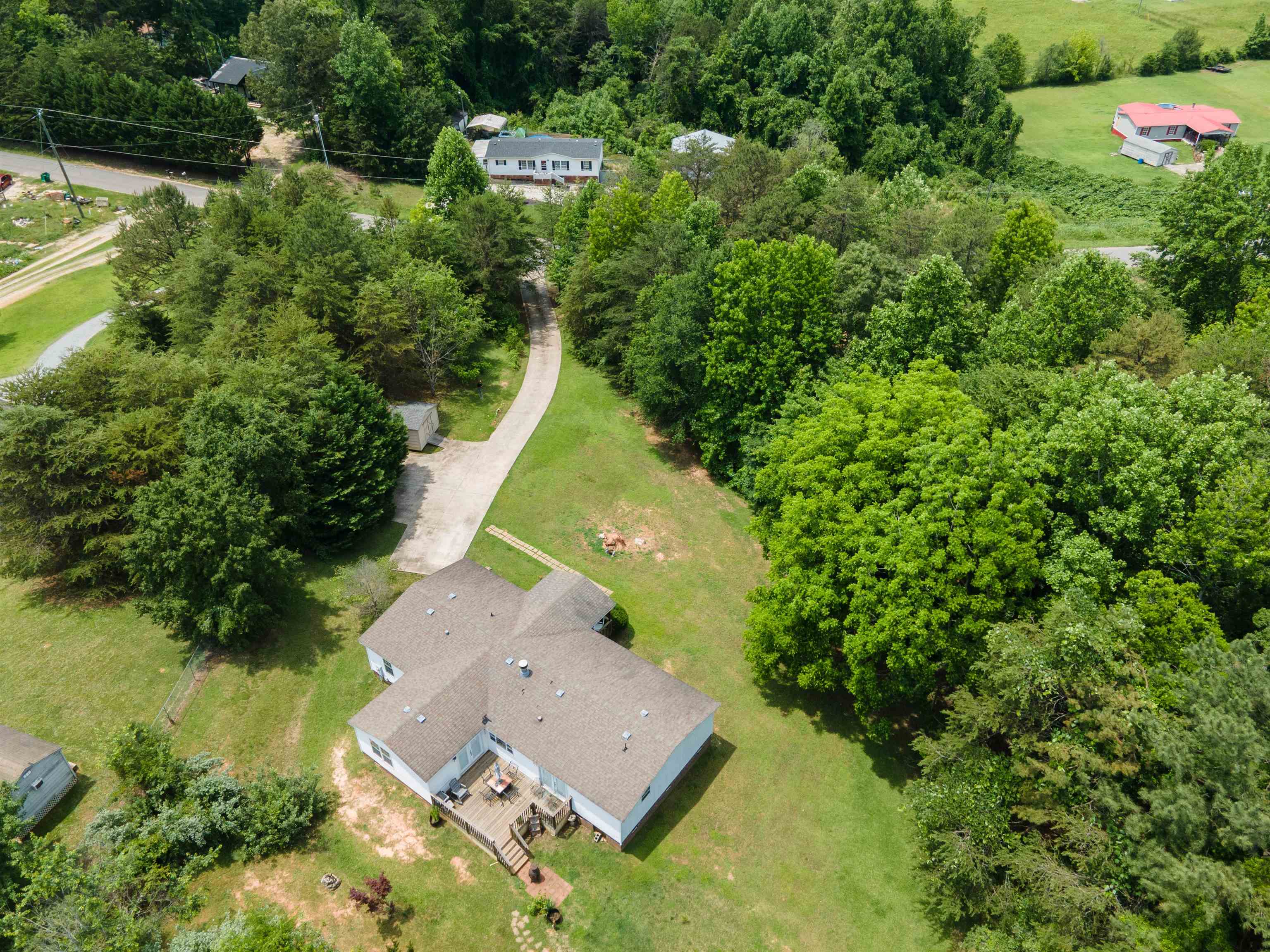 247 Pondfield Property Photo 6
