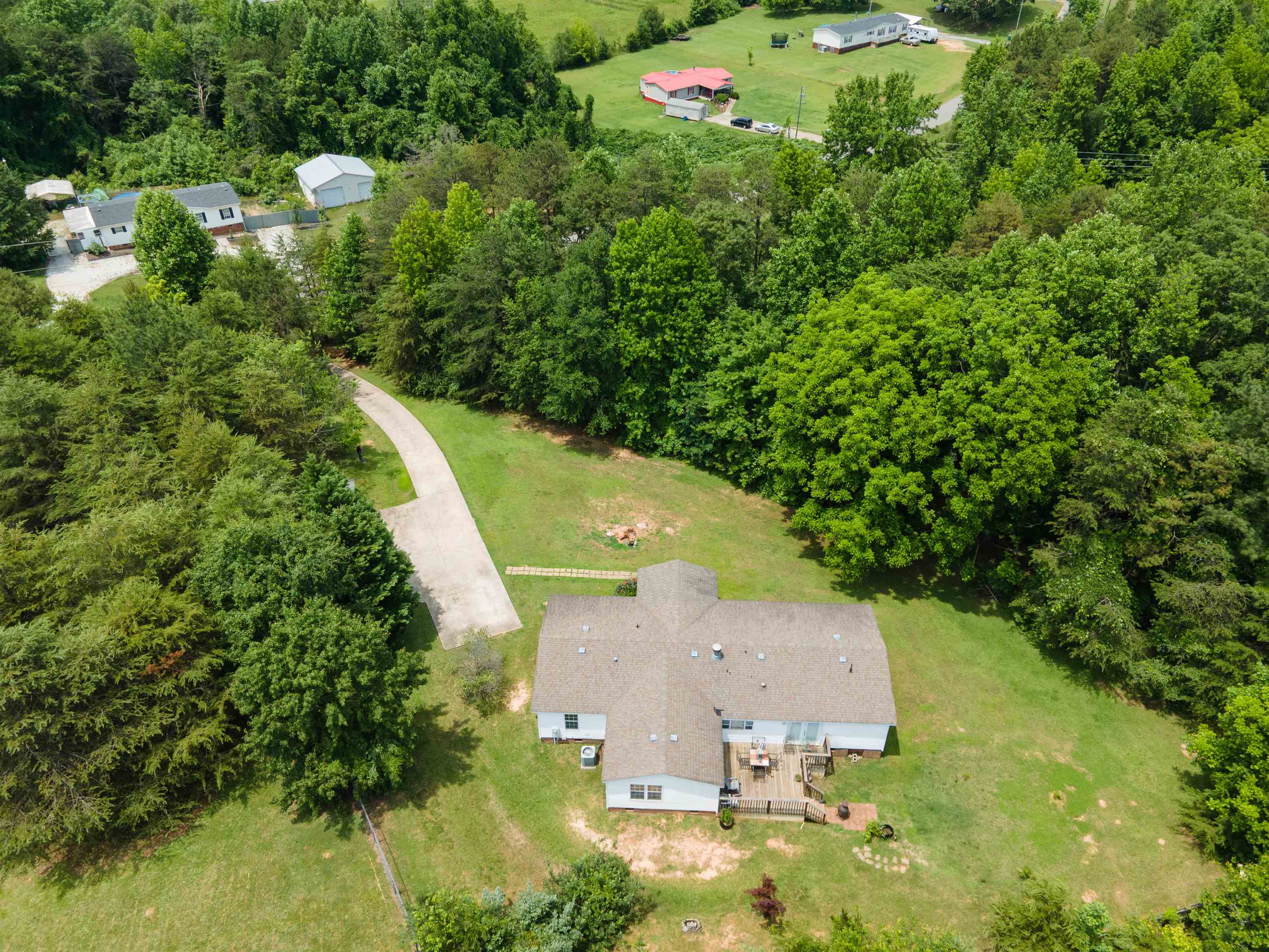 247 Pondfield Property Photo 7