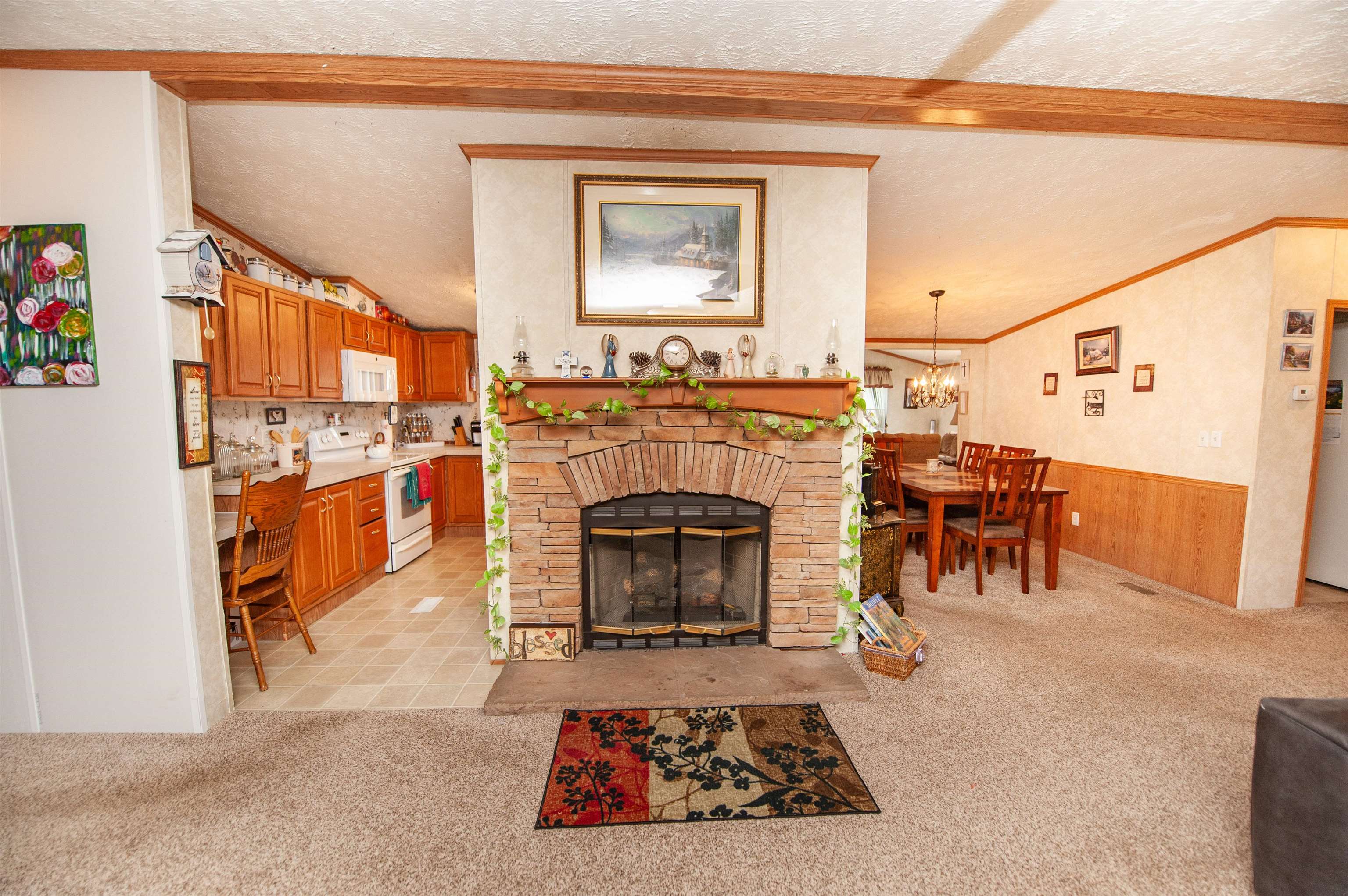 247 Pondfield Property Photo 8