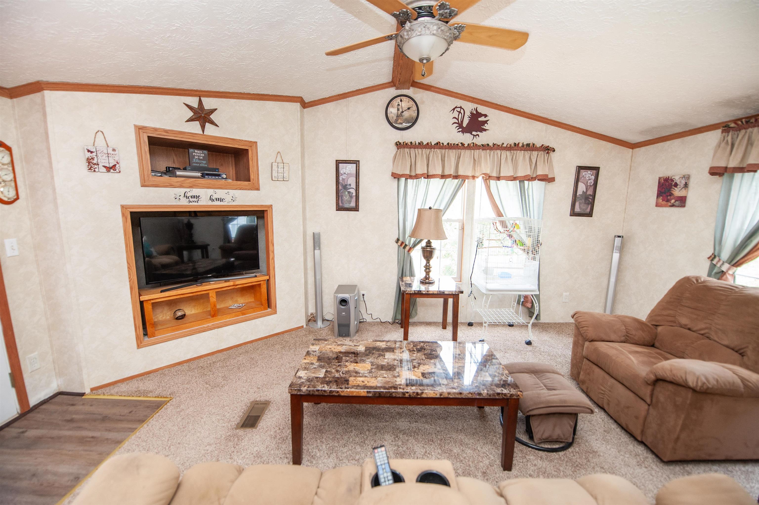 247 Pondfield Property Photo 11