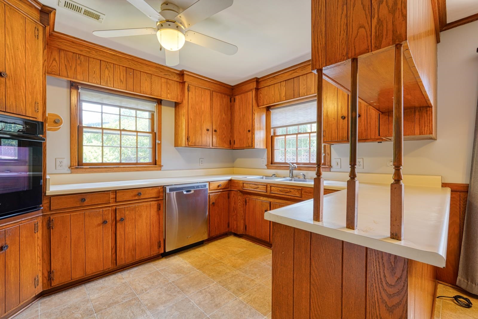103 Pinetree Circle Property Photo 13