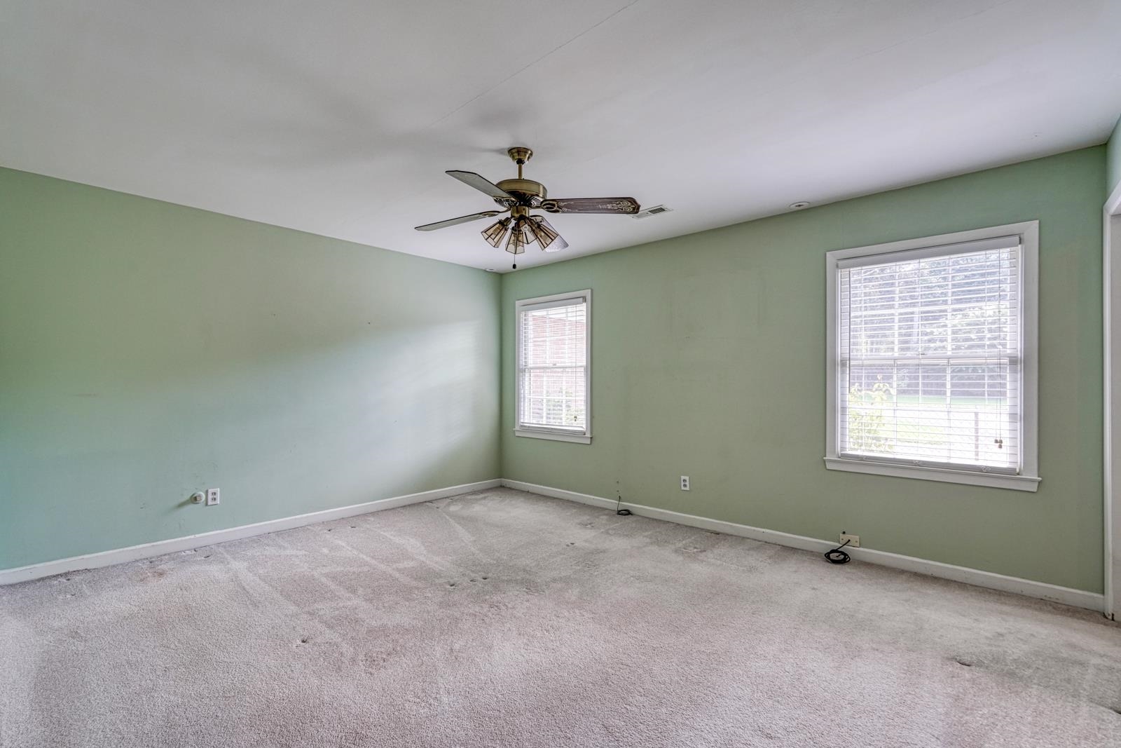 103 Pinetree Circle Property Photo 19