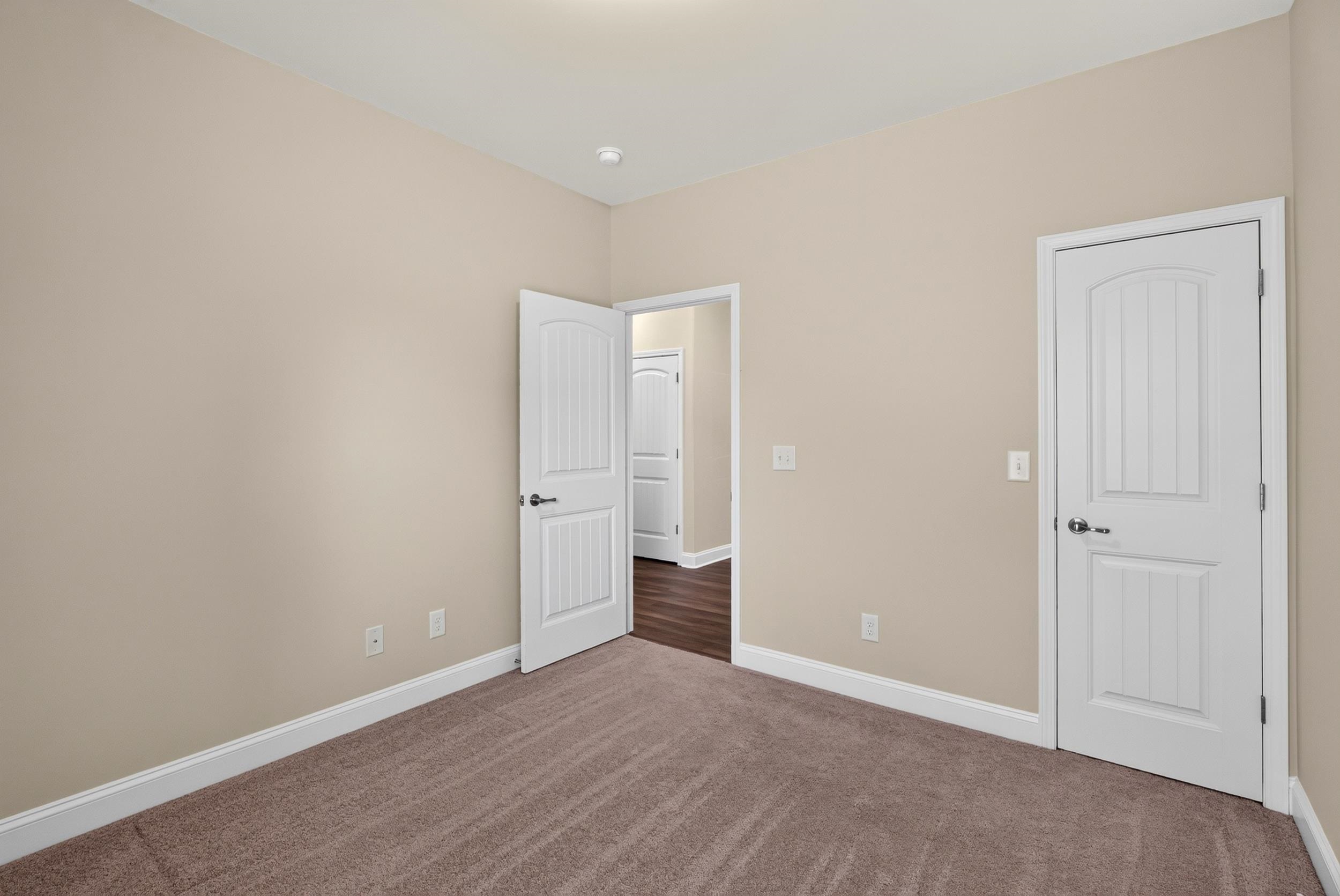 640 Flintrock Drive Property Photo 12