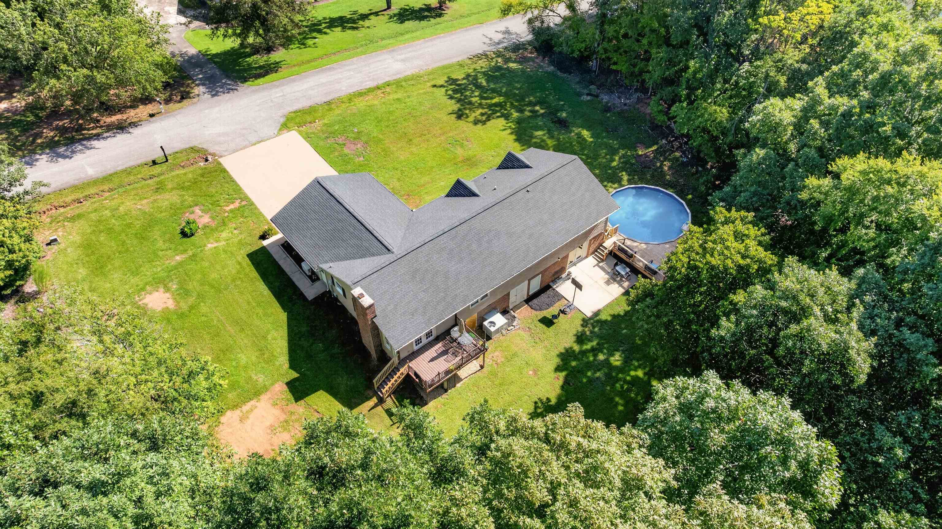 180 Hillcrest Drive Property Photo 42