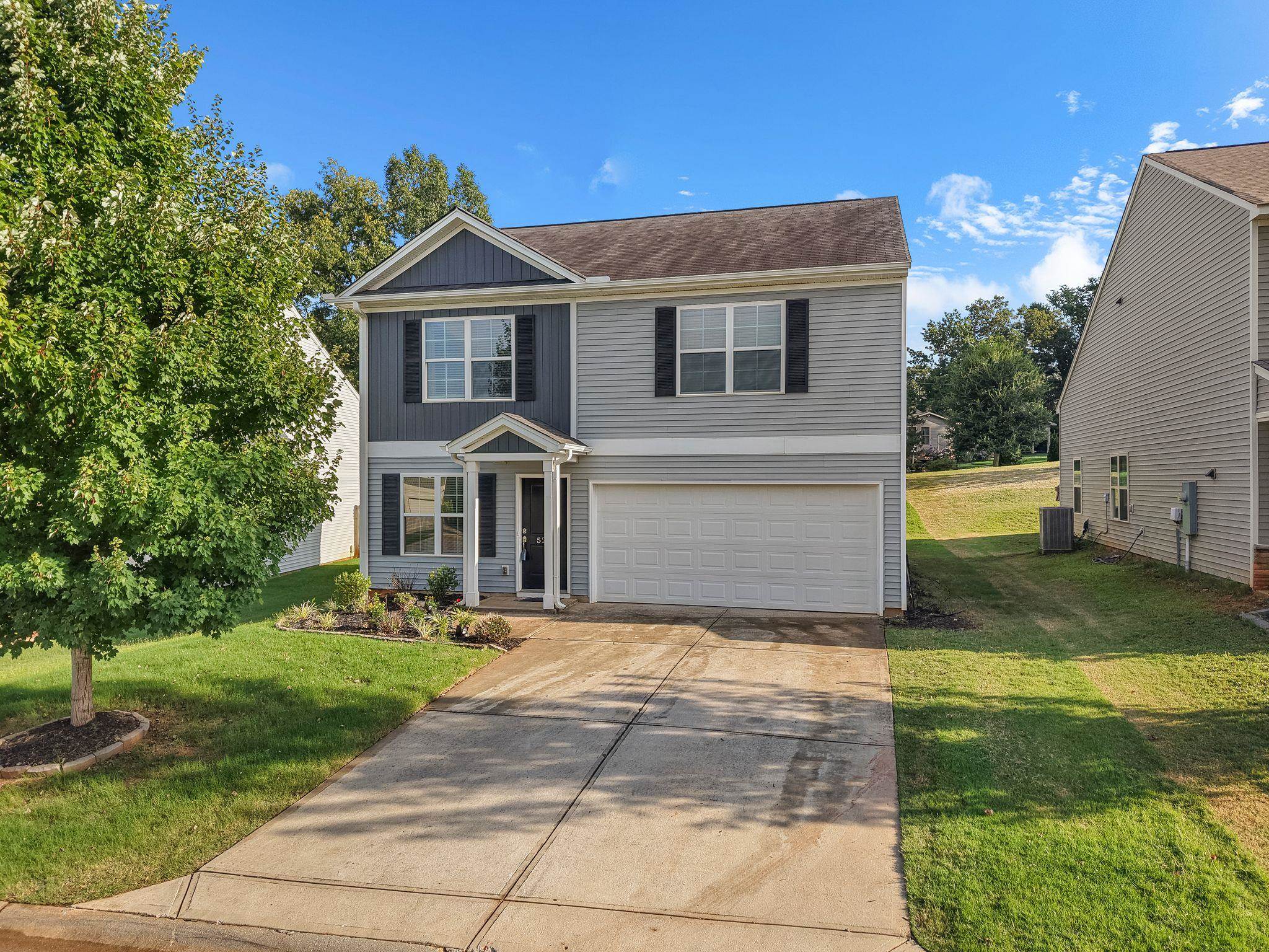 520 Millsgate Circle Property Photo 1