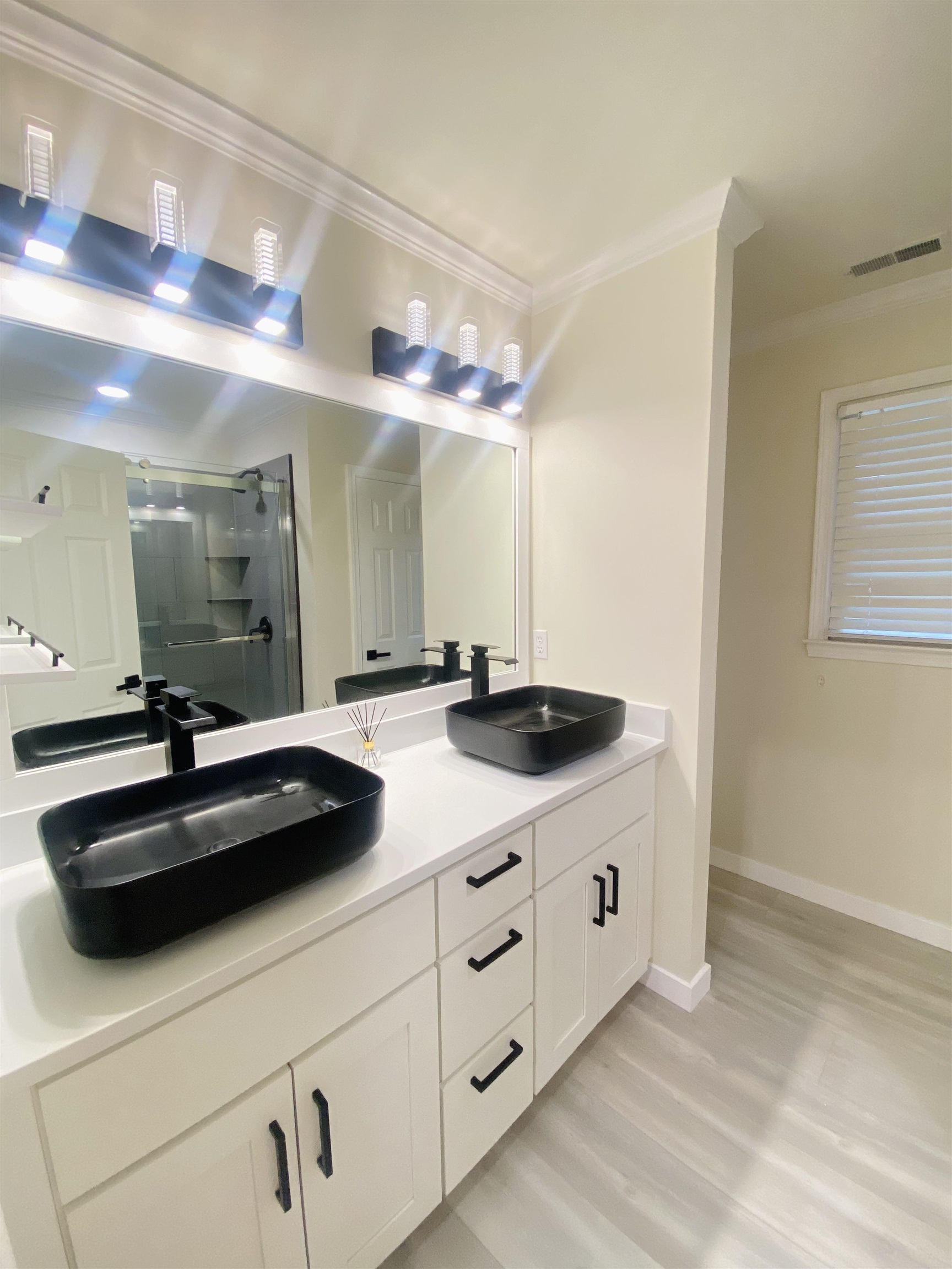 113 Riverrun Drive Property Photo 14