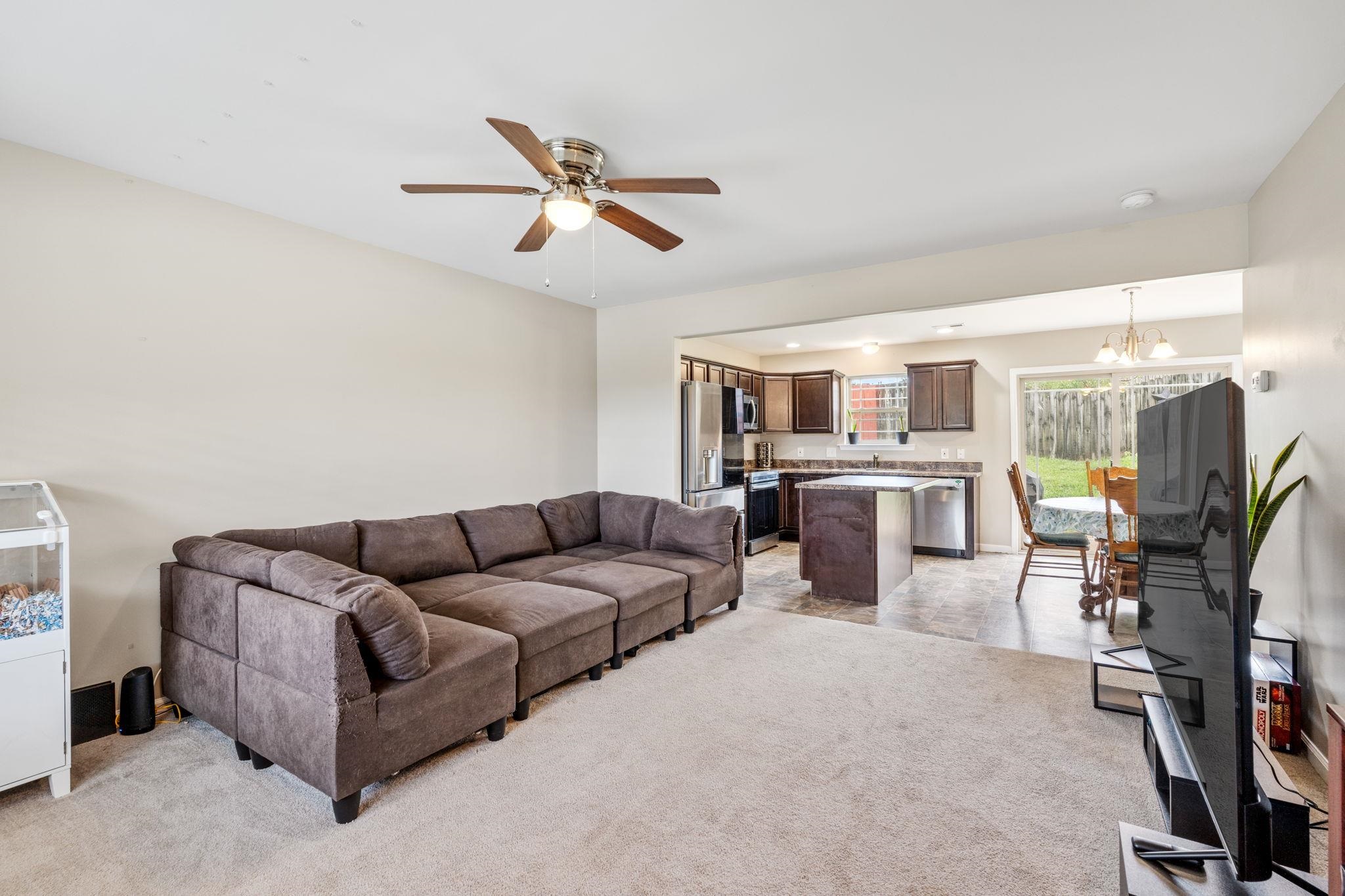 205 Mariner Court Property Photo 8