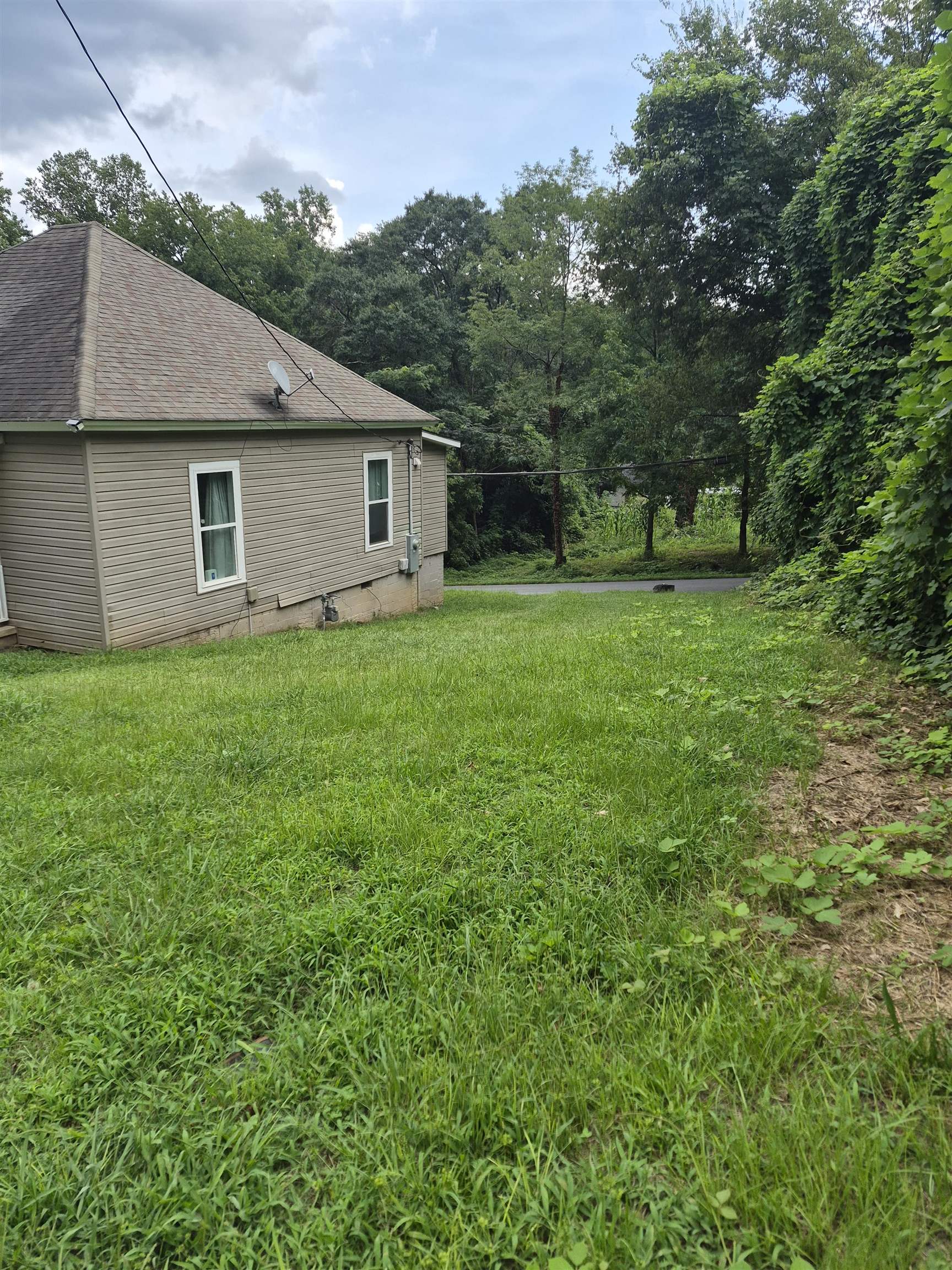 4 Arkmain St Street Property Photo 3