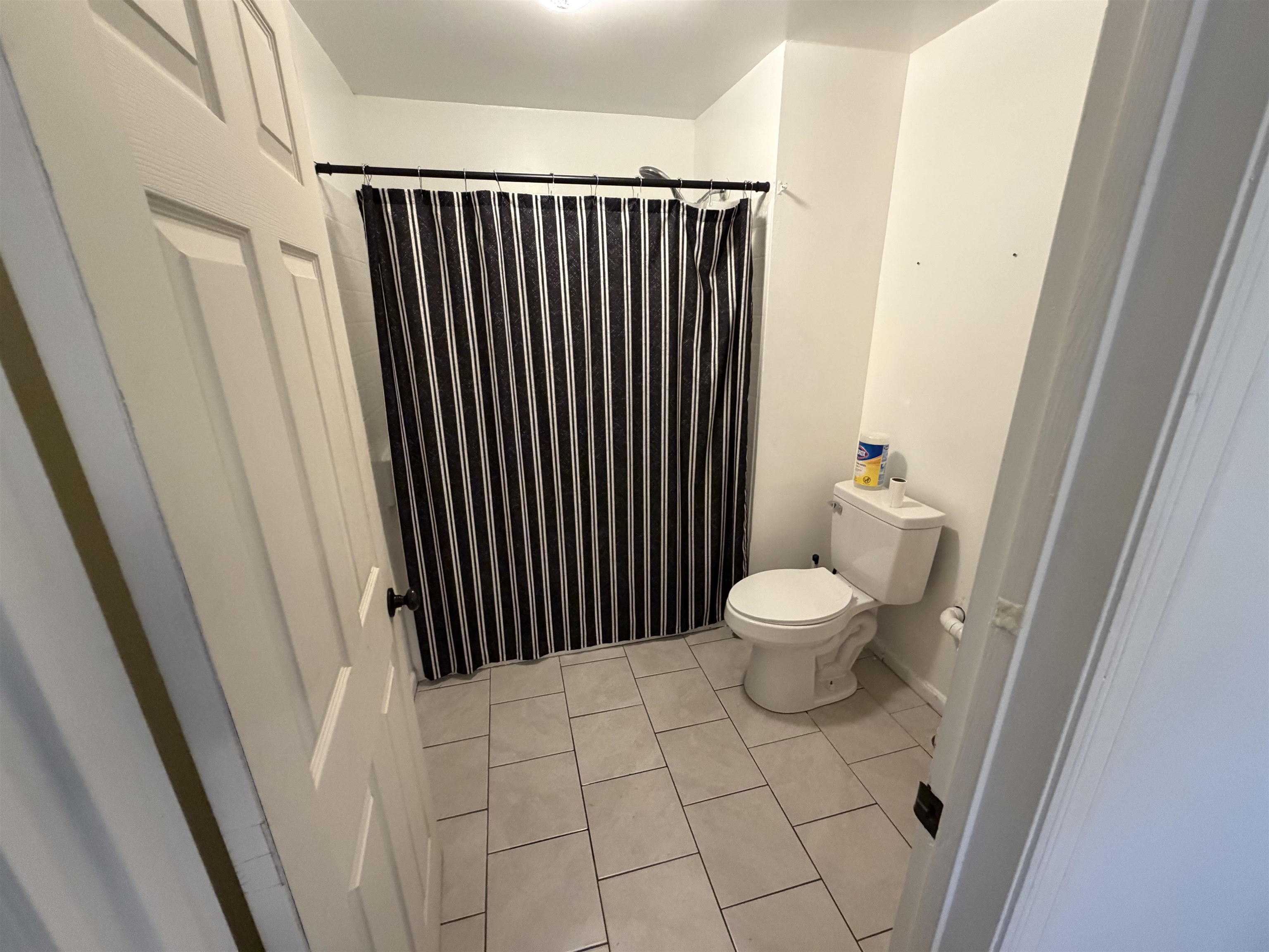 4 Arkmain St Street Property Photo 11