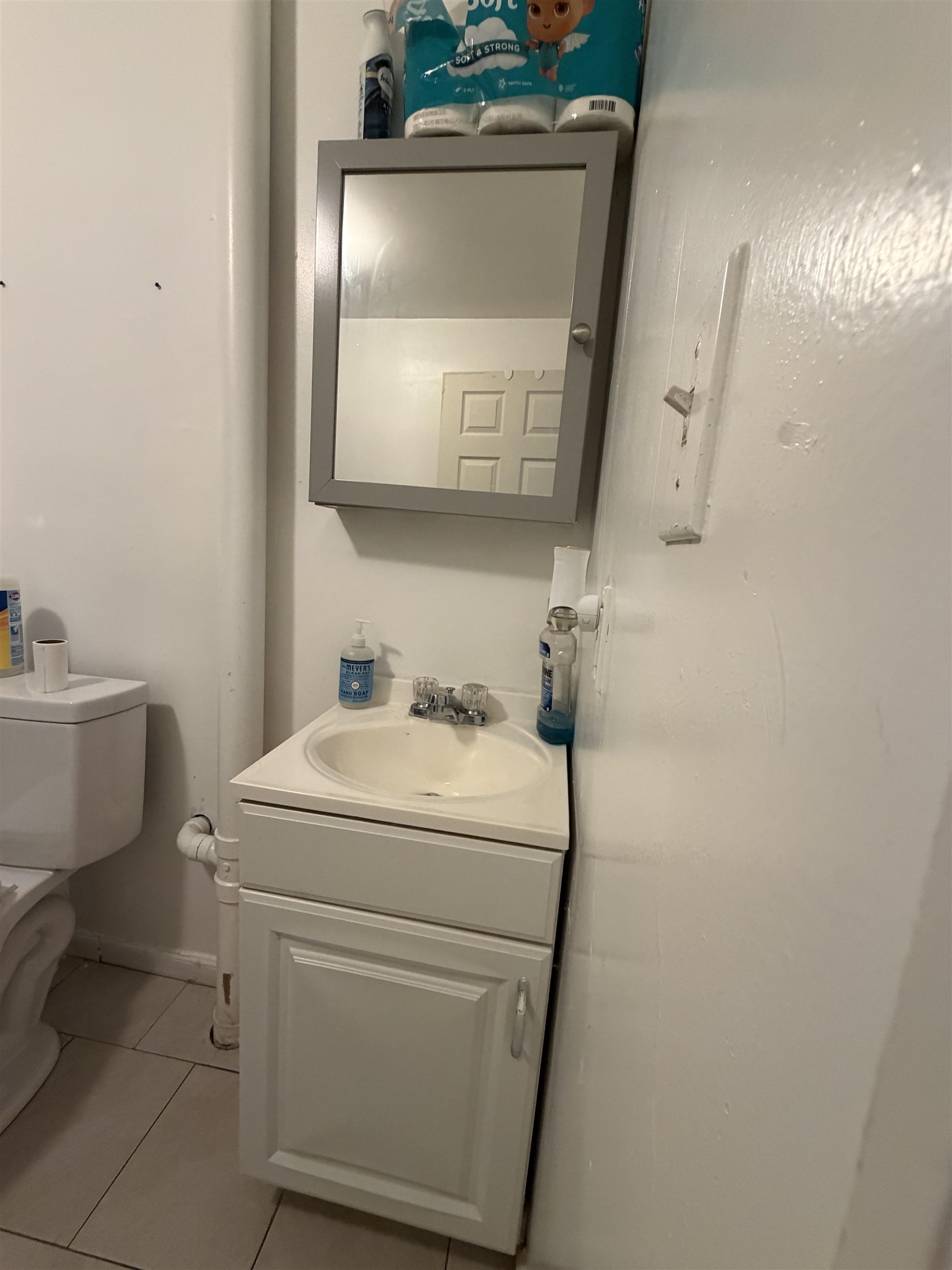 4 Arkmain St Street Property Photo 12