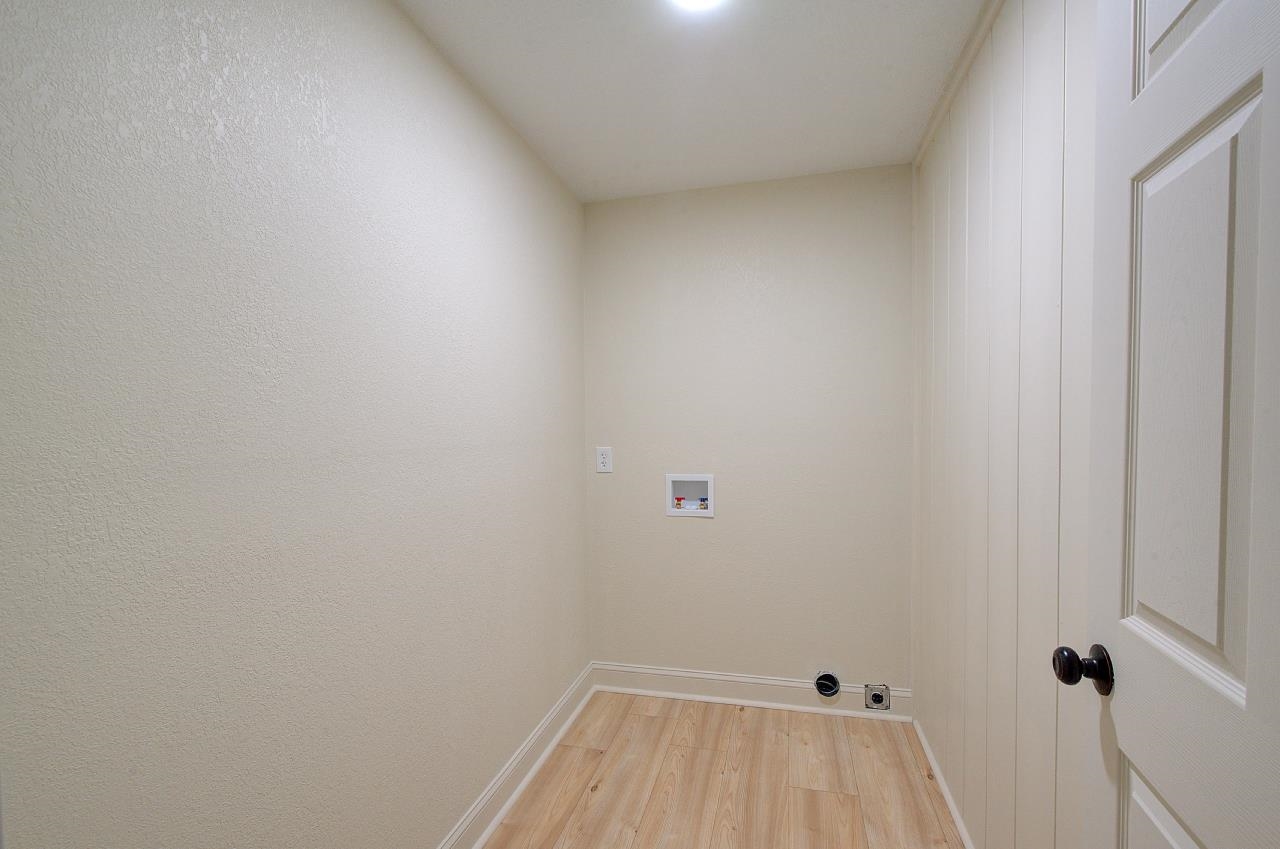 1195 Holly Springs Road Property Photo 20