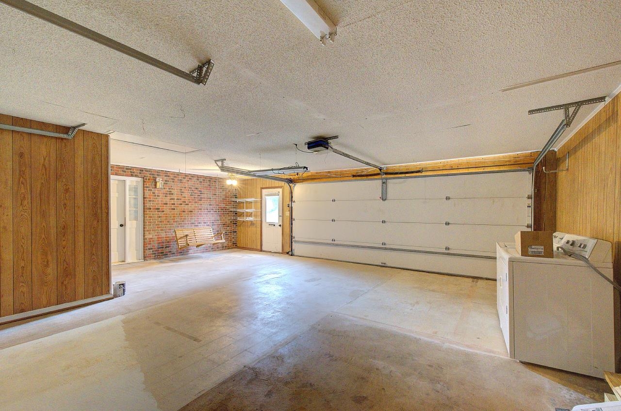1195 Holly Springs Road Property Photo 36