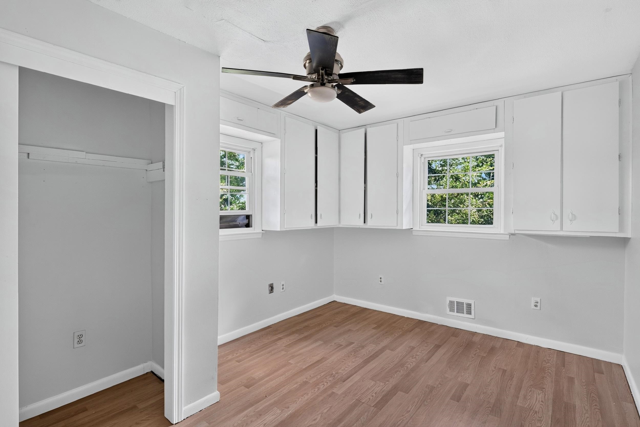 151 Woodhaven Drive Property Photo 11