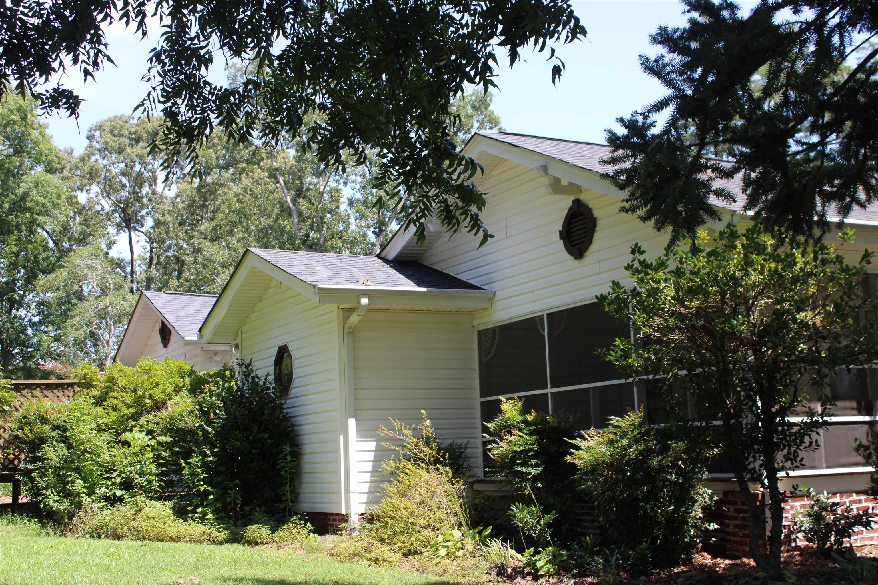 675 Old Mill Road Property Photo 3