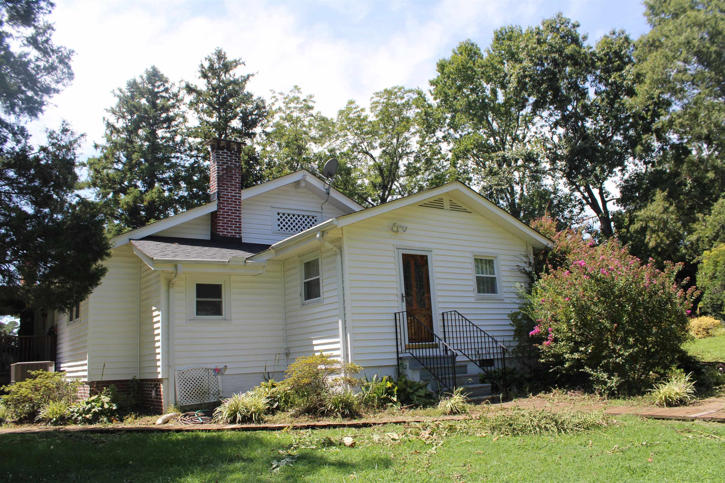 675 Old Mill Road Property Photo 5