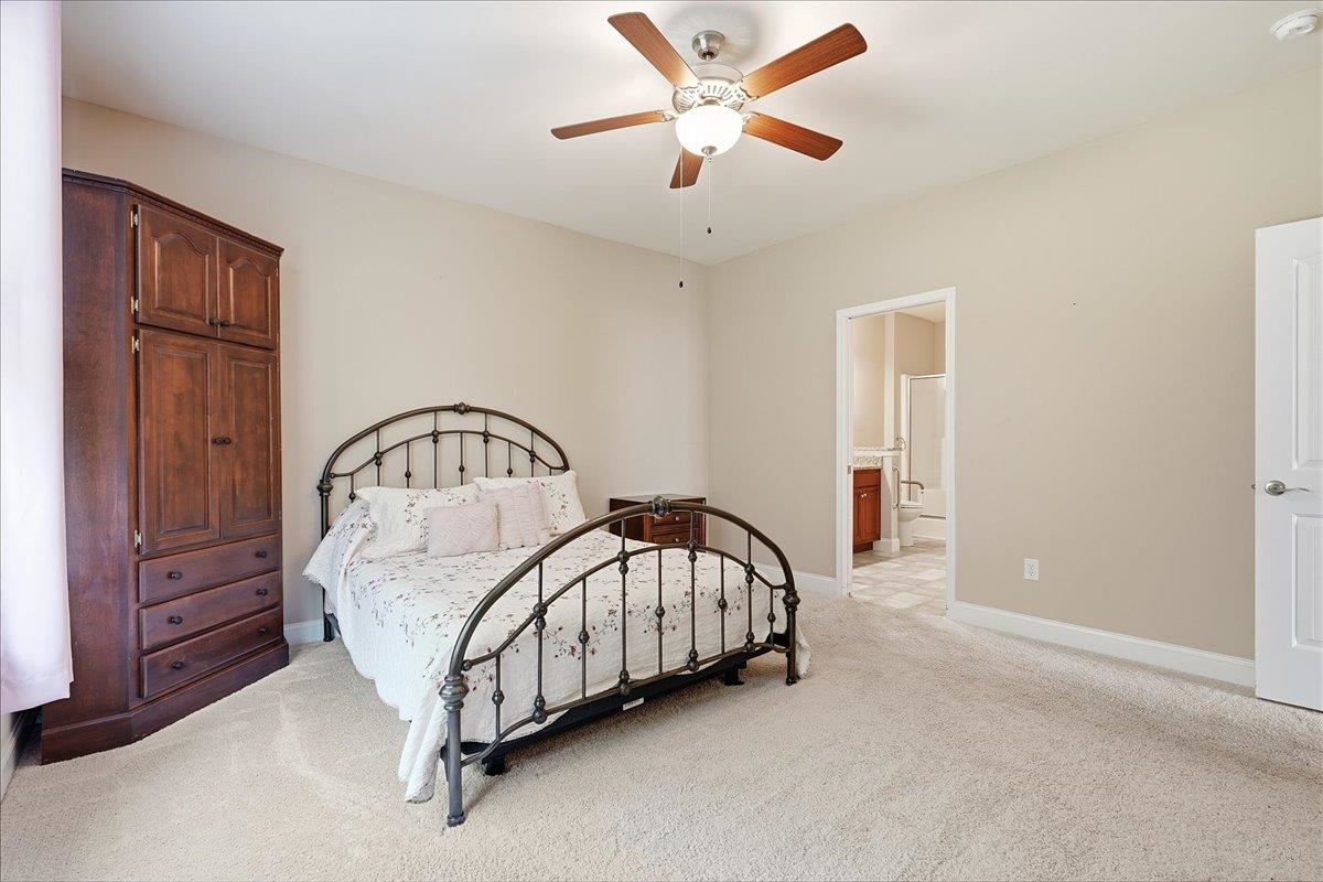 468 Brenda Way Property Photo 19