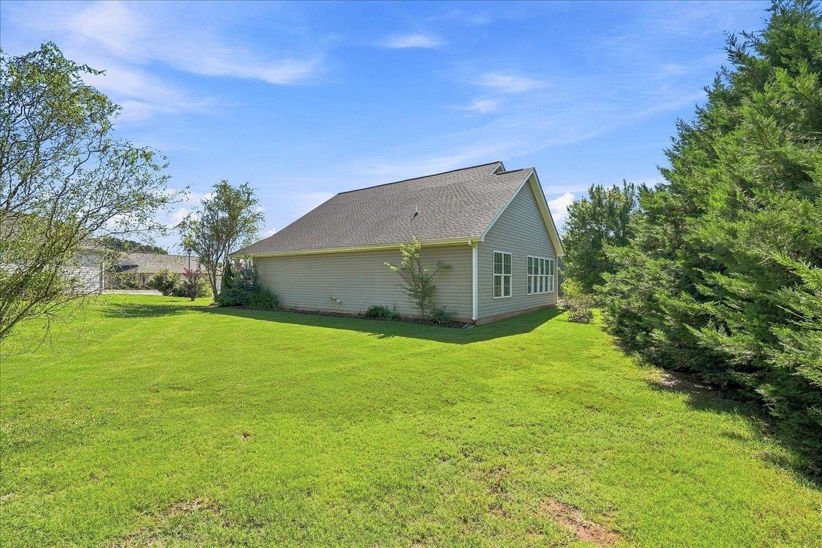 468 Brenda Way Property Photo 30