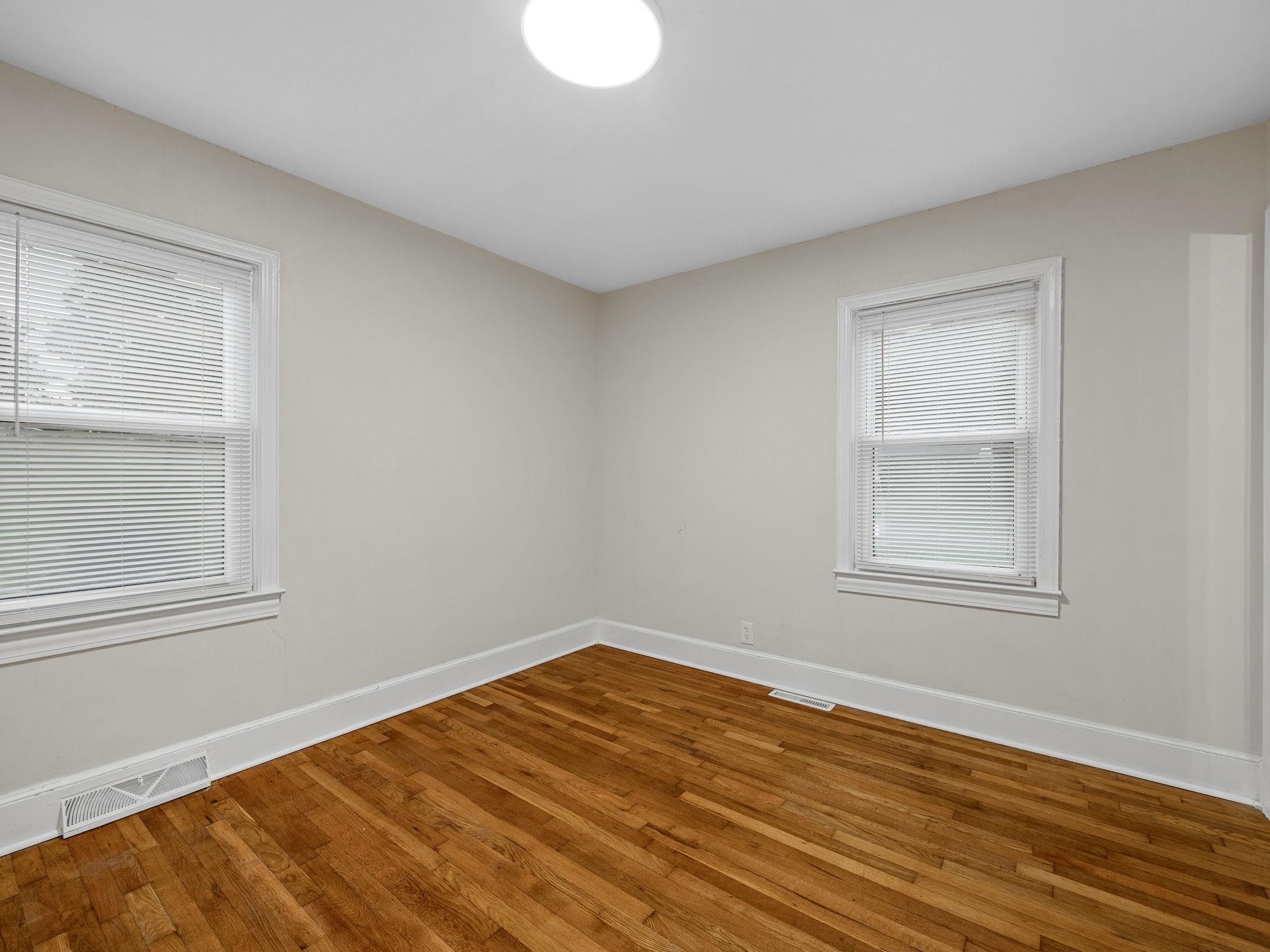 218 Hillcrest Drive Property Photo 29