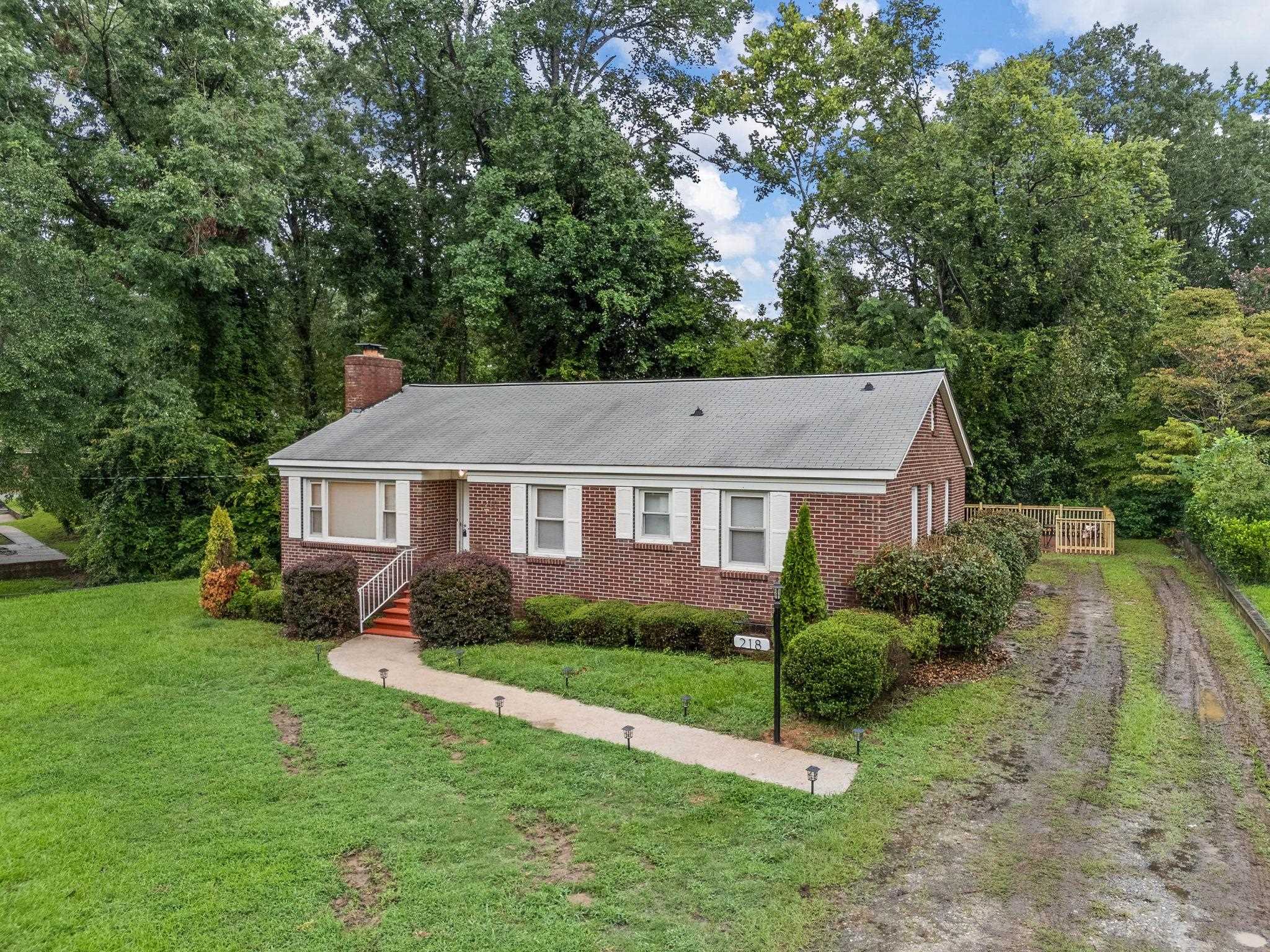 218 Hillcrest Drive Property Photo 36