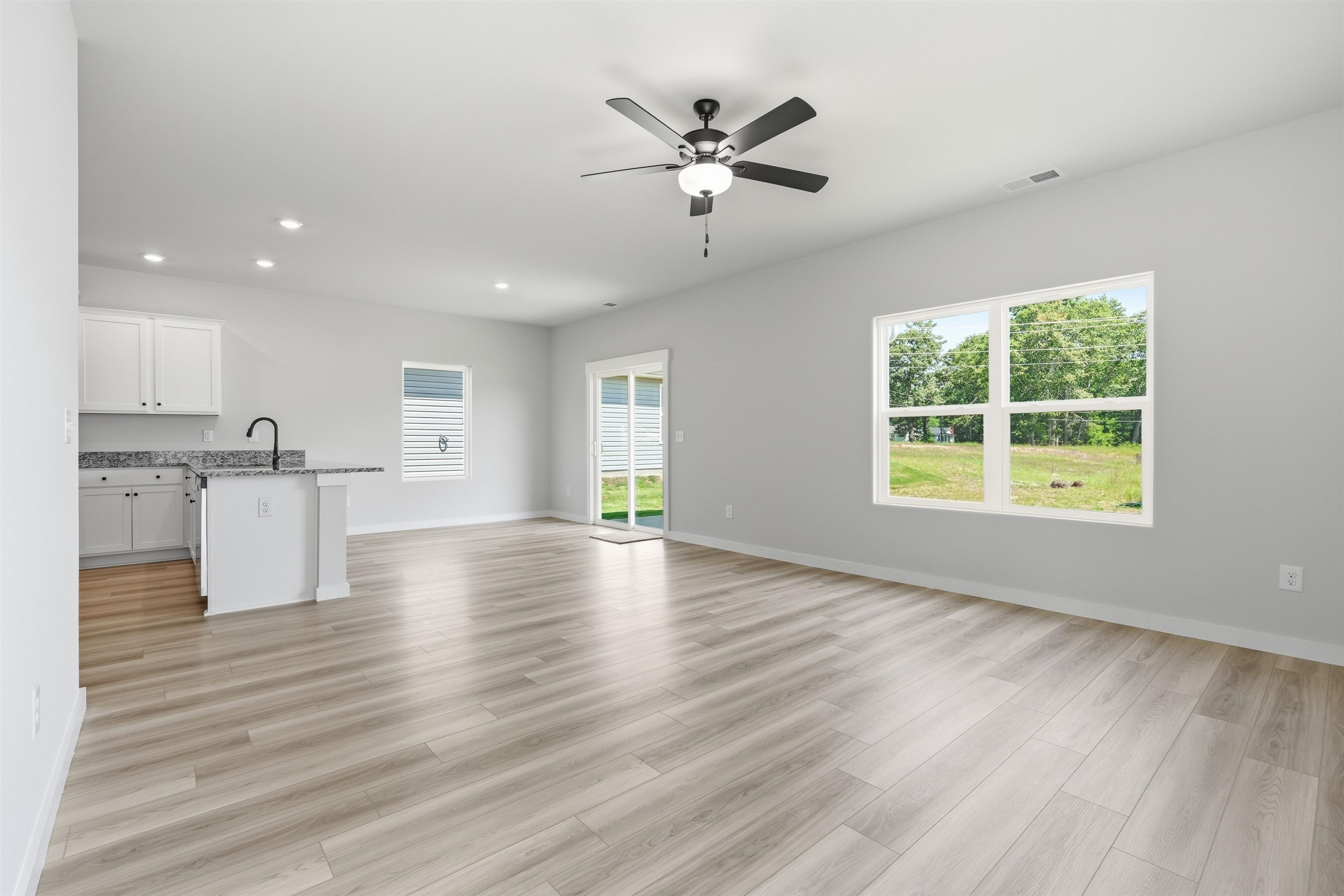 438 West Claywalk Road Property Photo 3