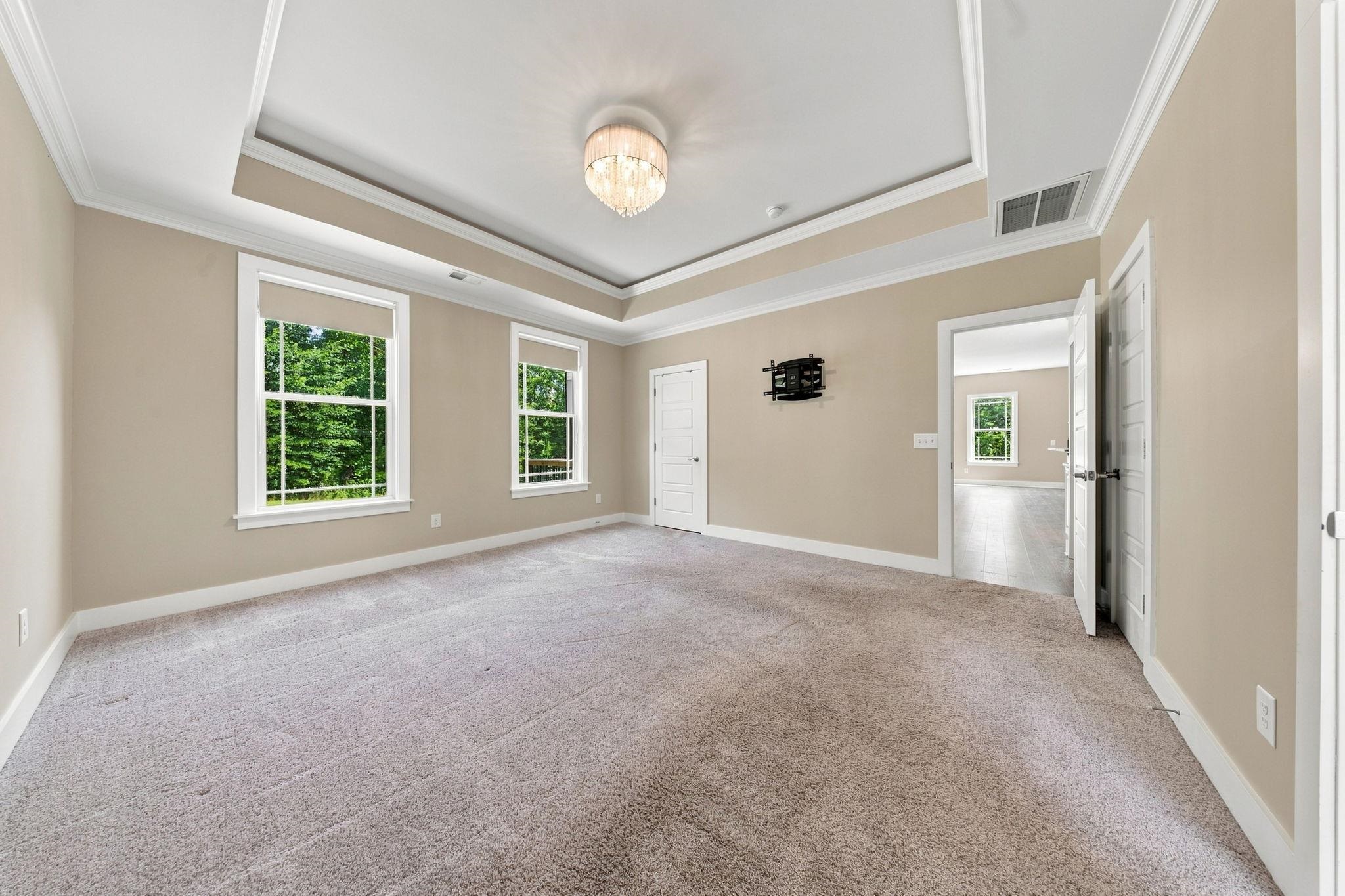 527 S Fredrick Way Property Photo 17