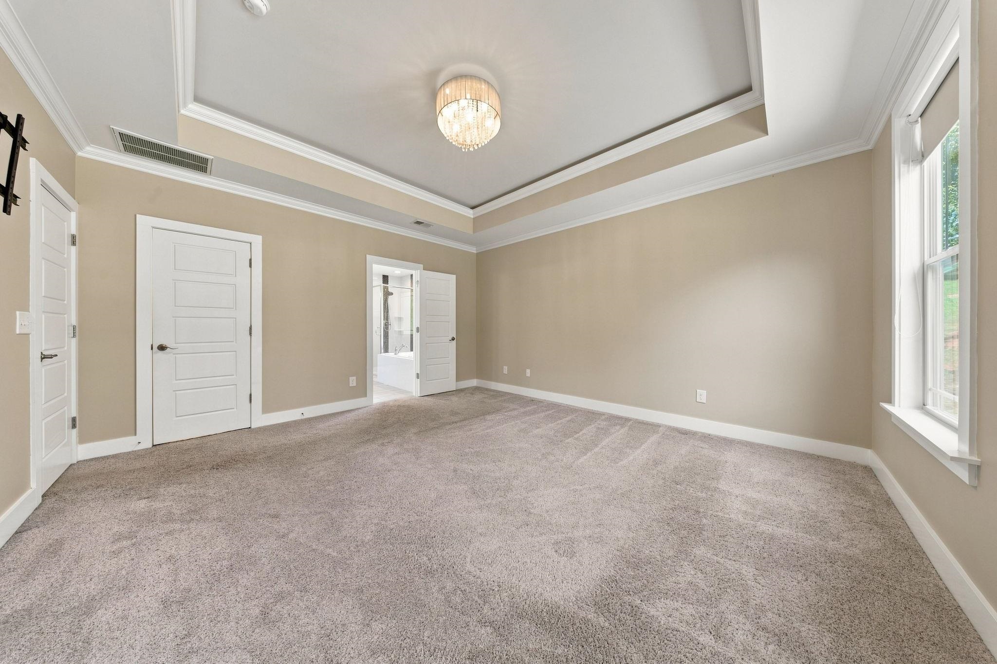 527 S Fredrick Way Property Photo 19