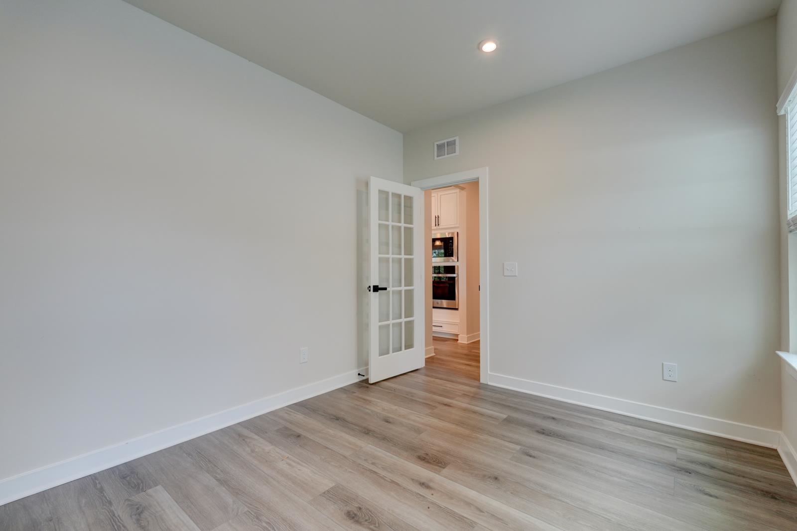 6059 Ives Avenue Property Photo 20
