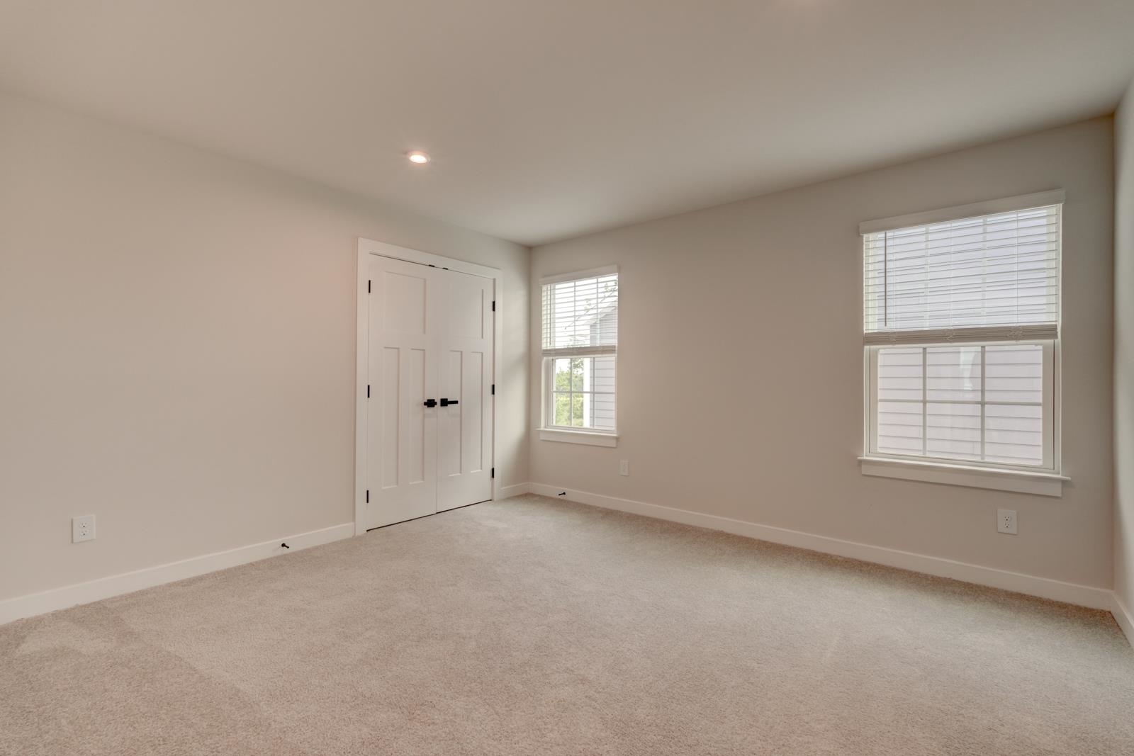 6059 Ives Avenue Property Photo 23