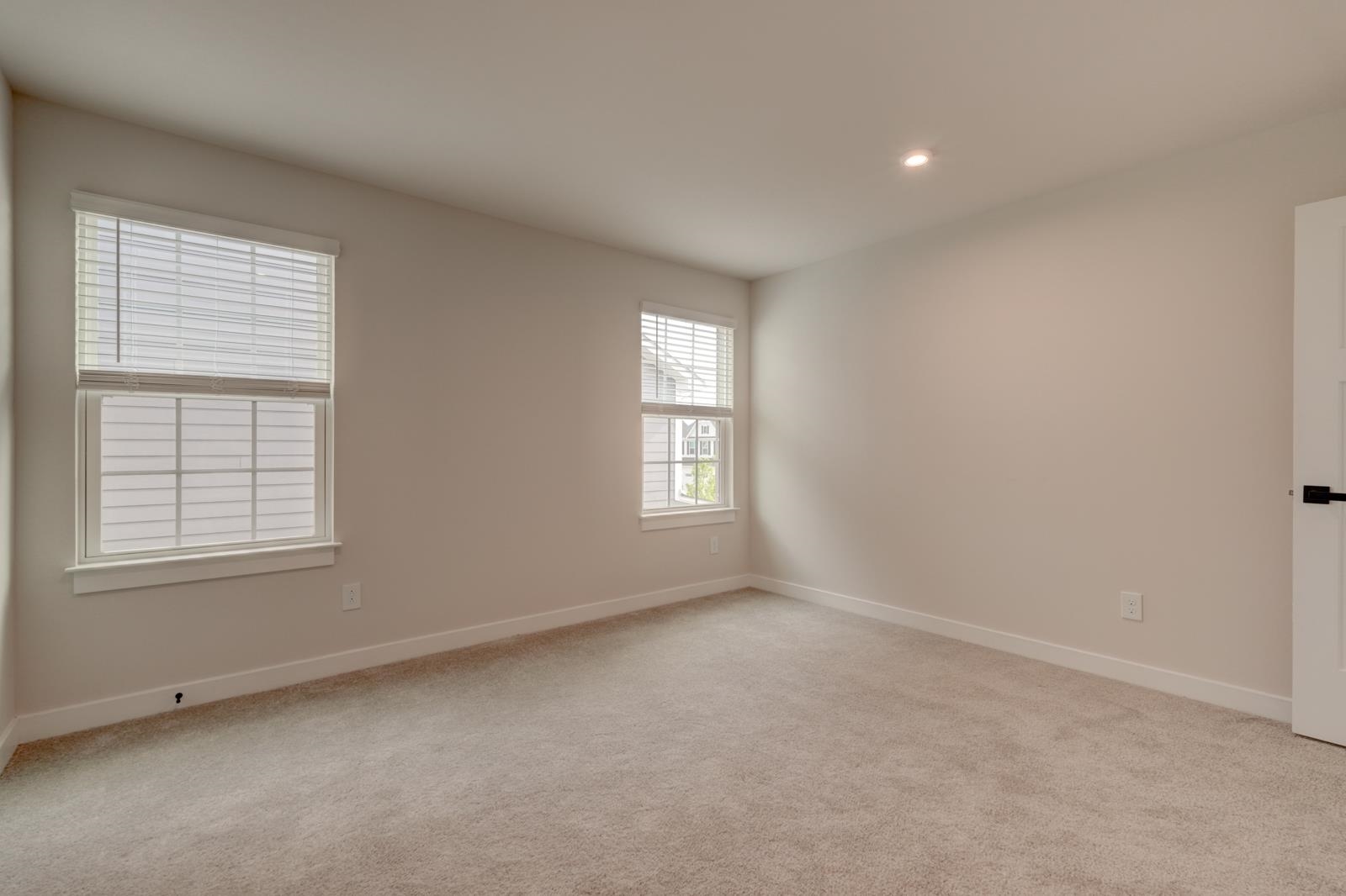 6059 Ives Avenue Property Photo 24