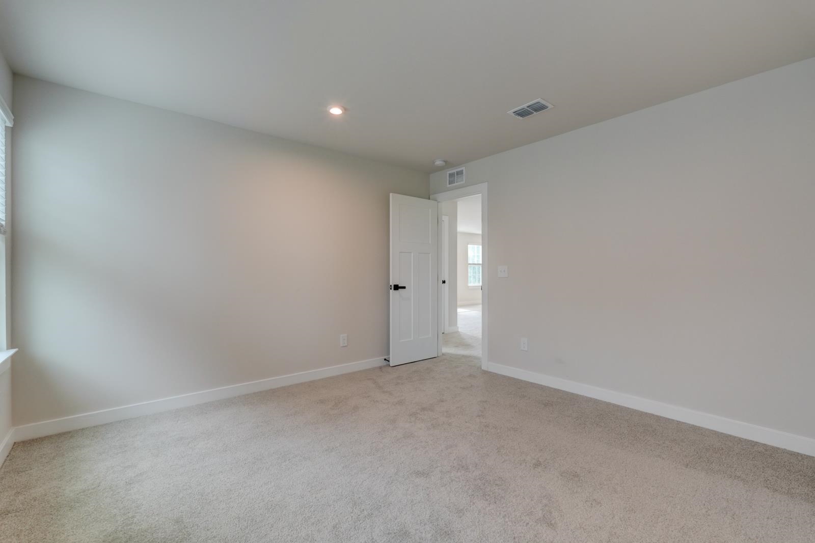 6059 Ives Avenue Property Photo 25