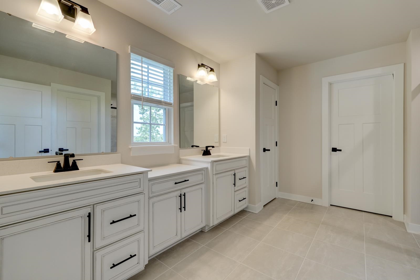 6059 Ives Avenue Property Photo 32