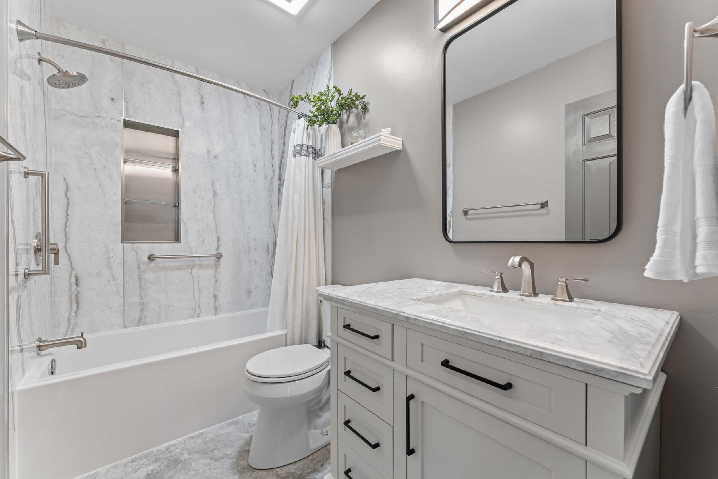 705 Canton Court Property Photo 20