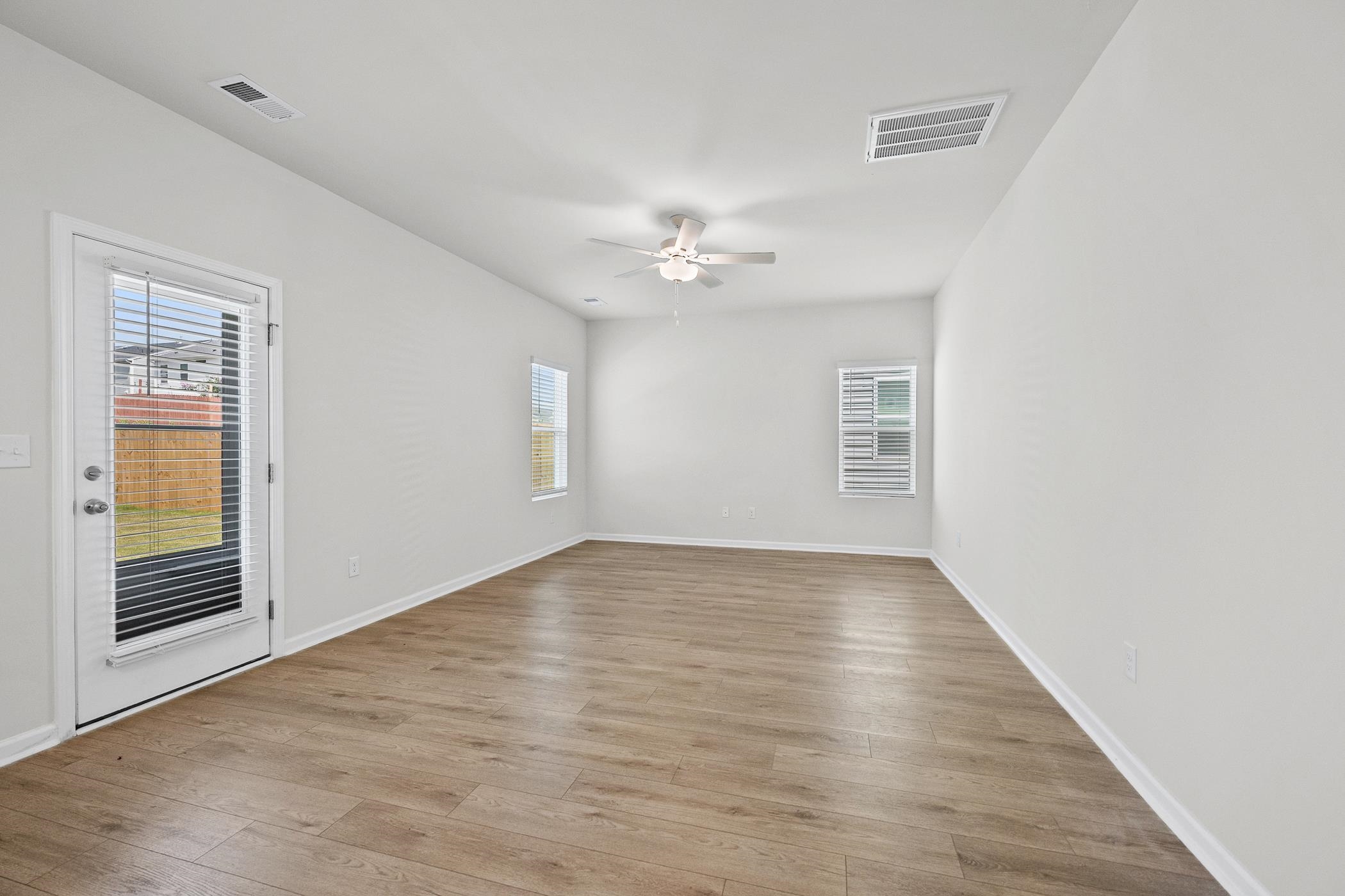 12023 Lansbury Property Photo 4