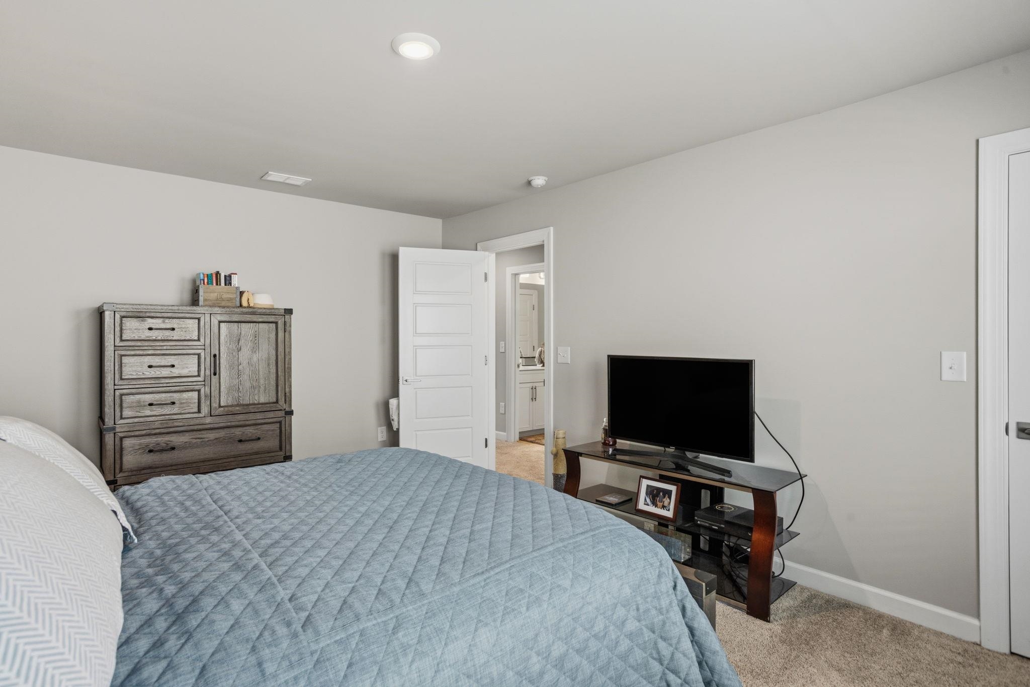 927 Whitemarsh Avenue Property Photo 25