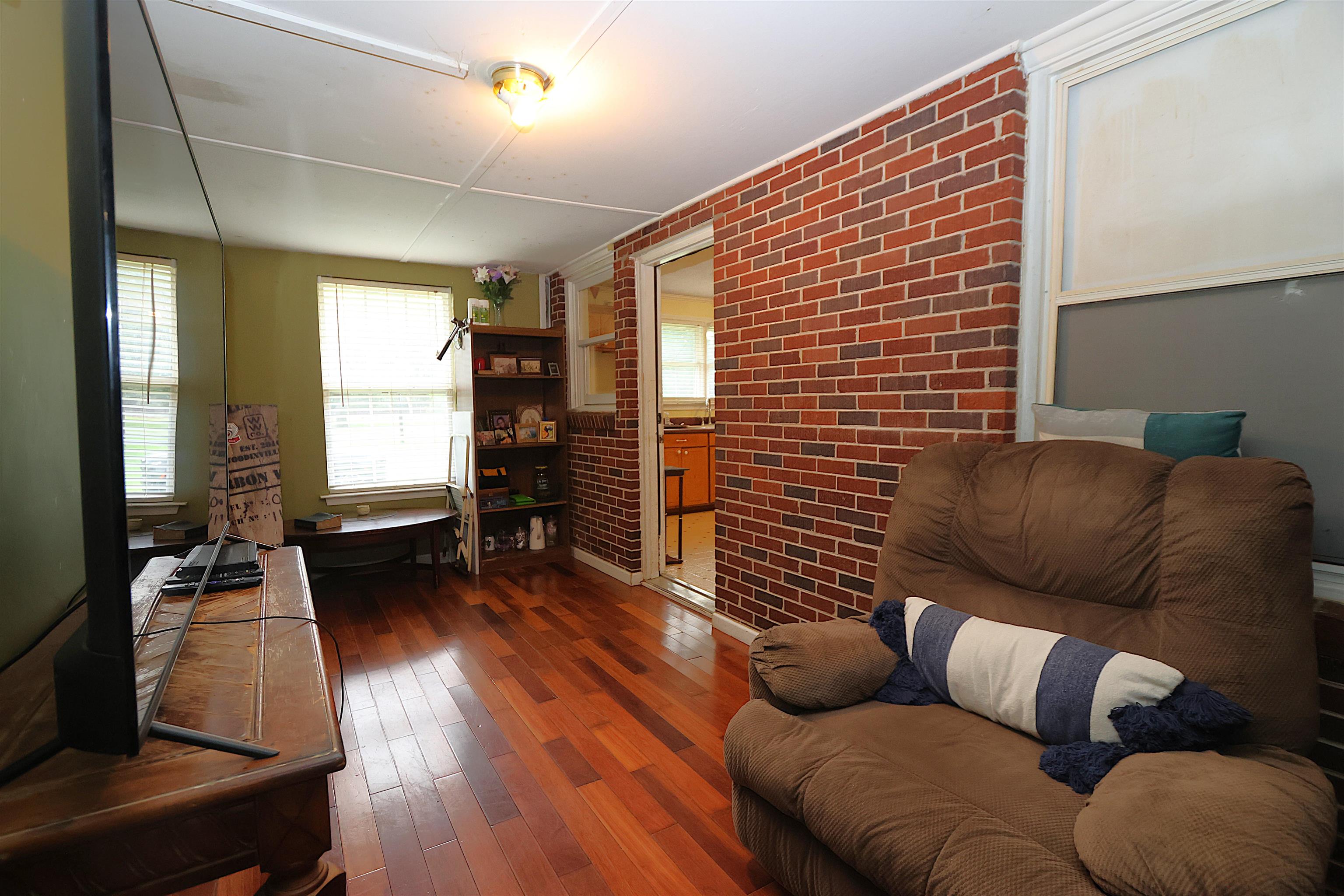 1317 Main Street Property Photo 30
