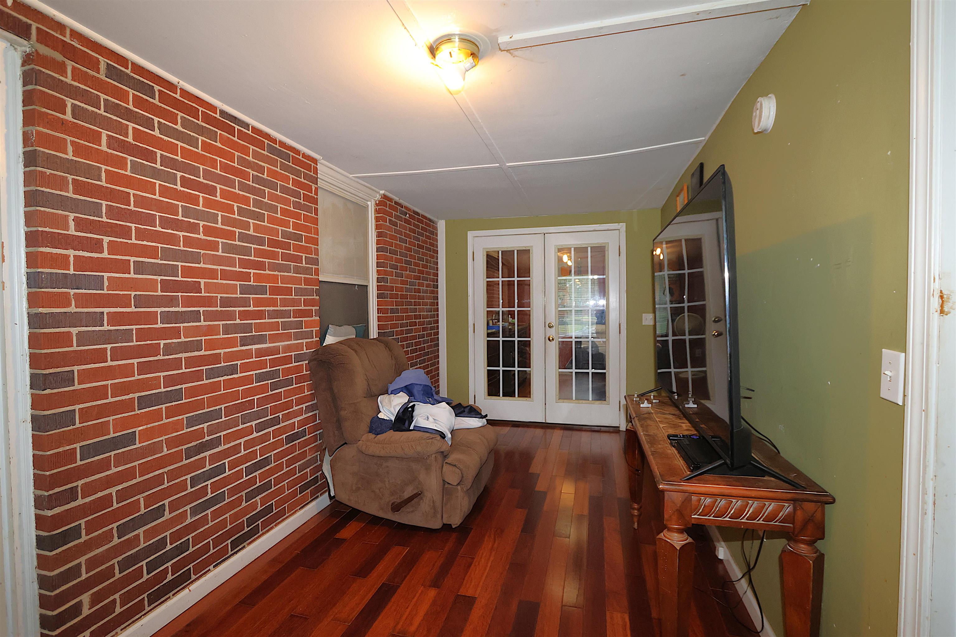 1317 Main Street Property Photo 31