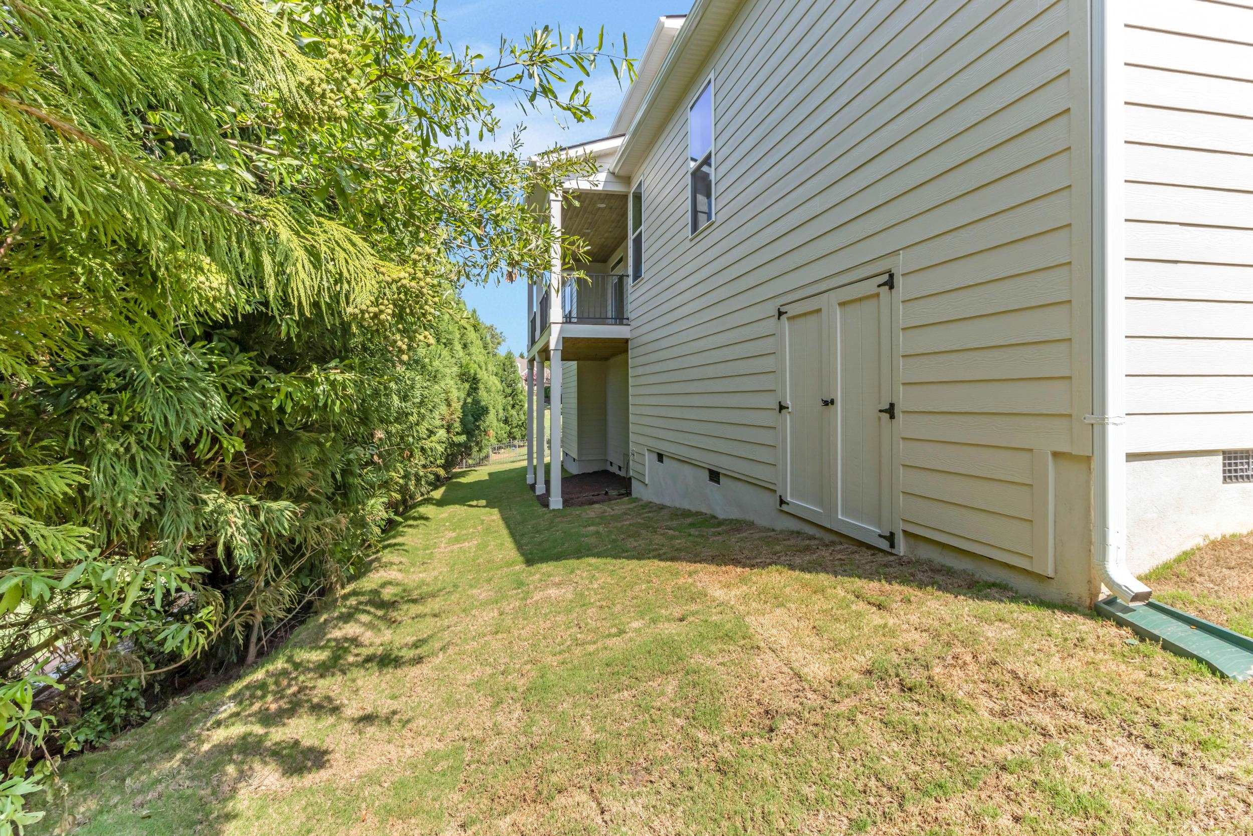 247 Tuscan Ridge Trail Property Photo 42