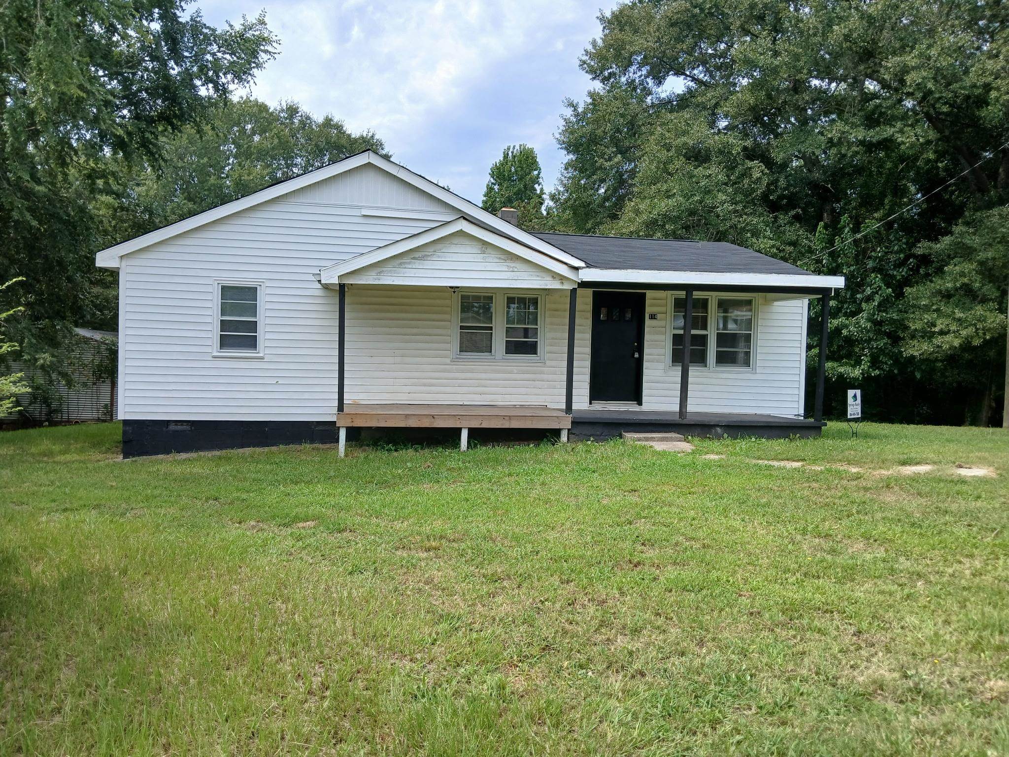 114 Berry Street Property Photo 1