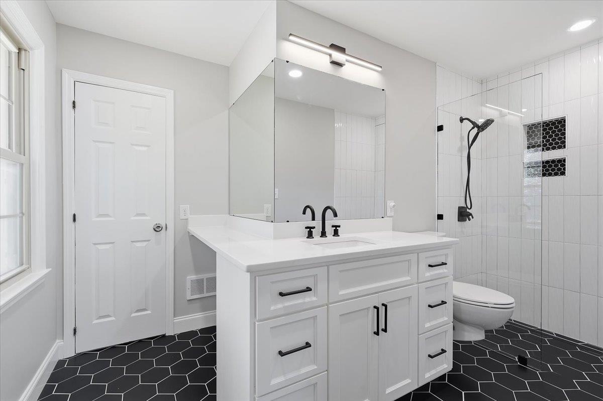 219 Fairview Drive Property Photo 18