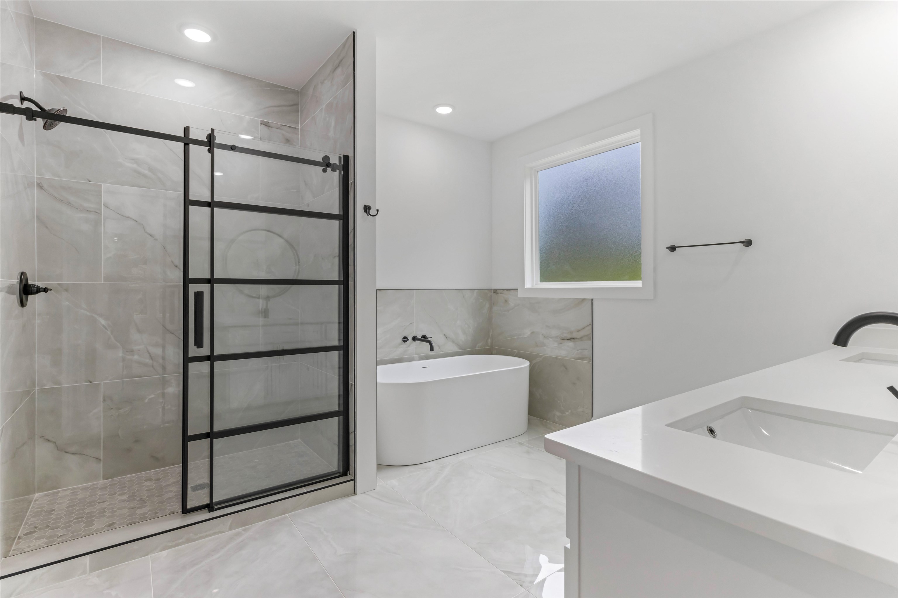 169 Lakeshore Drive Property Photo 19