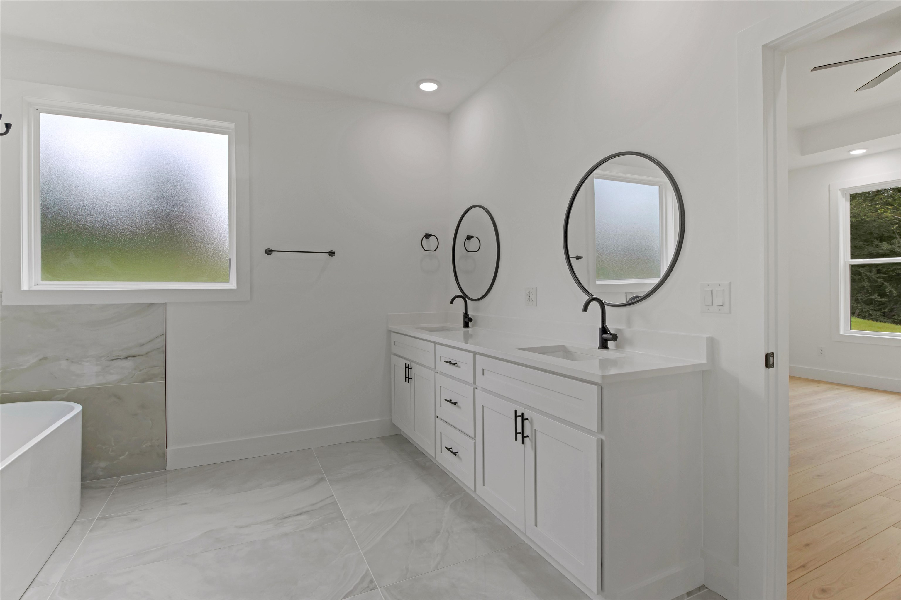 169 Lakeshore Drive Property Photo 20