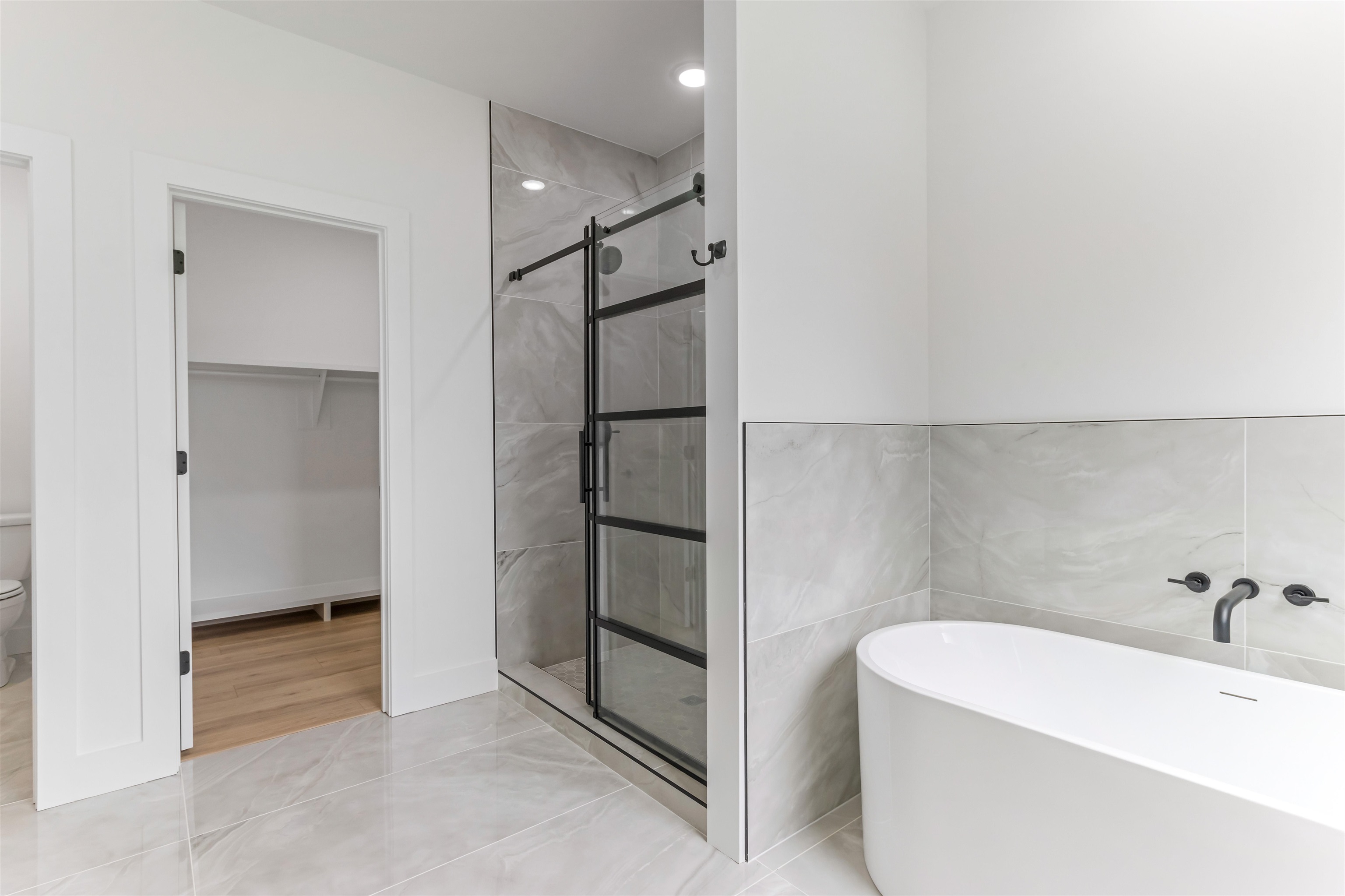 169 Lakeshore Drive Property Photo 21