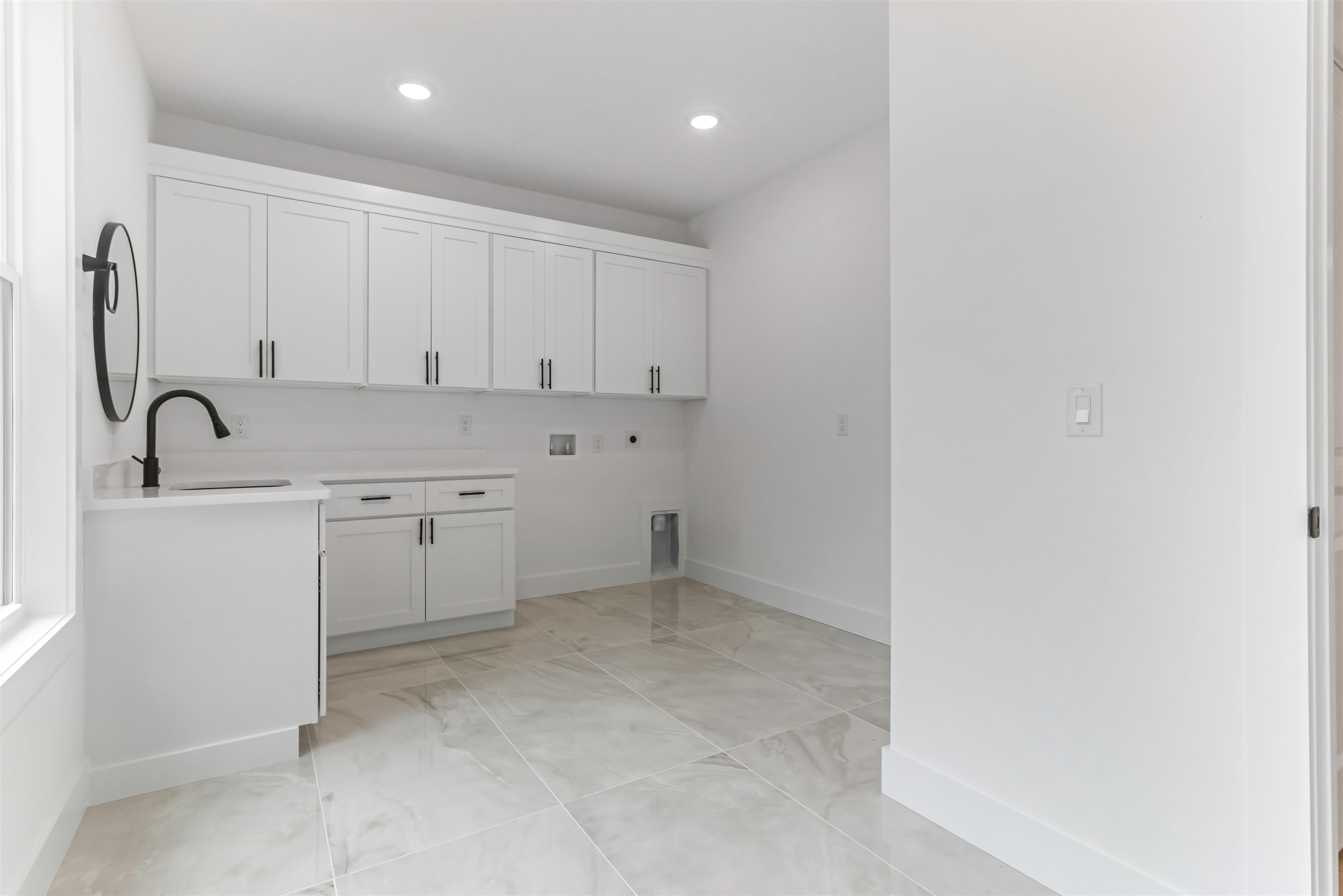 169 Lakeshore Drive Property Photo 33