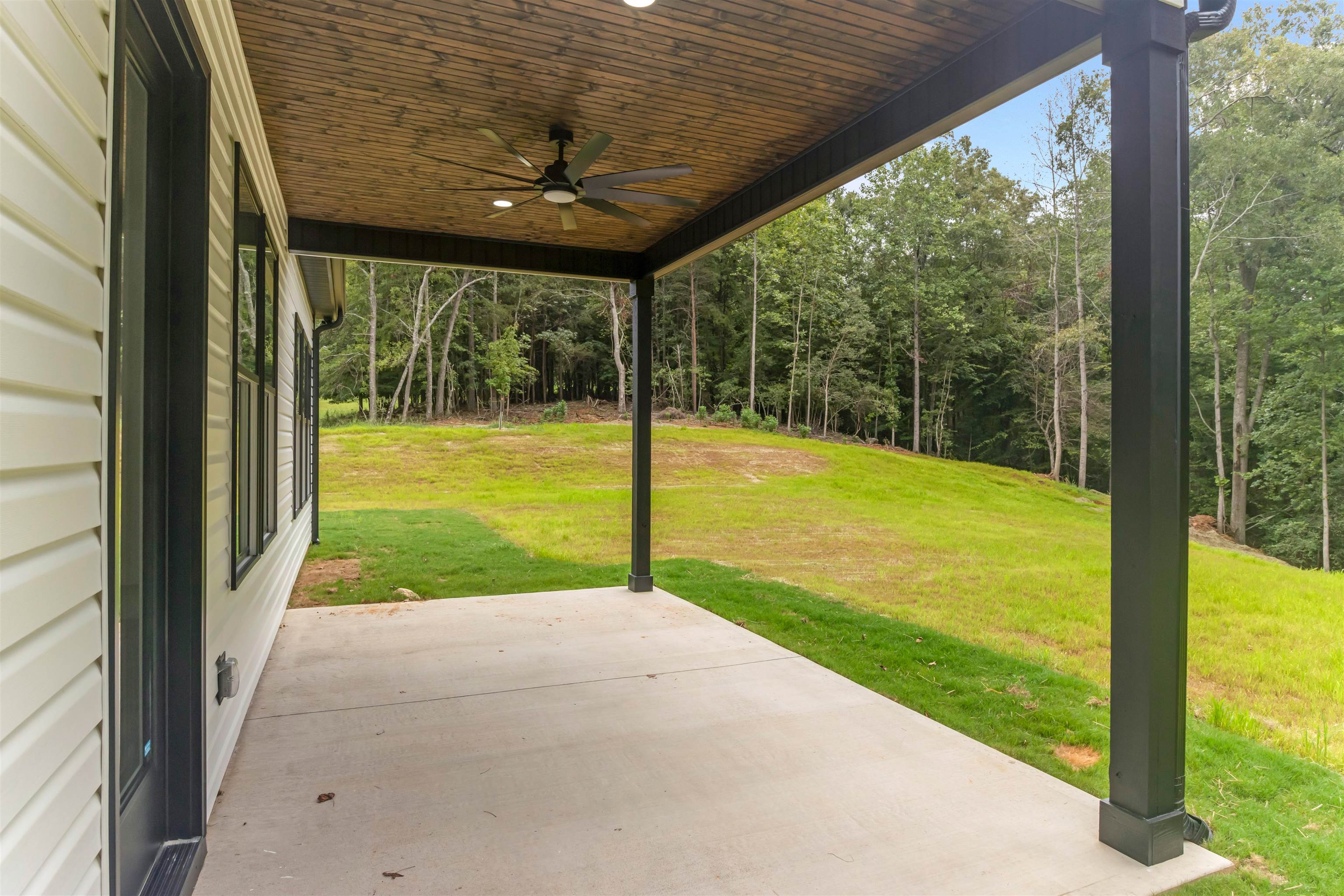 169 Lakeshore Drive Property Photo 34